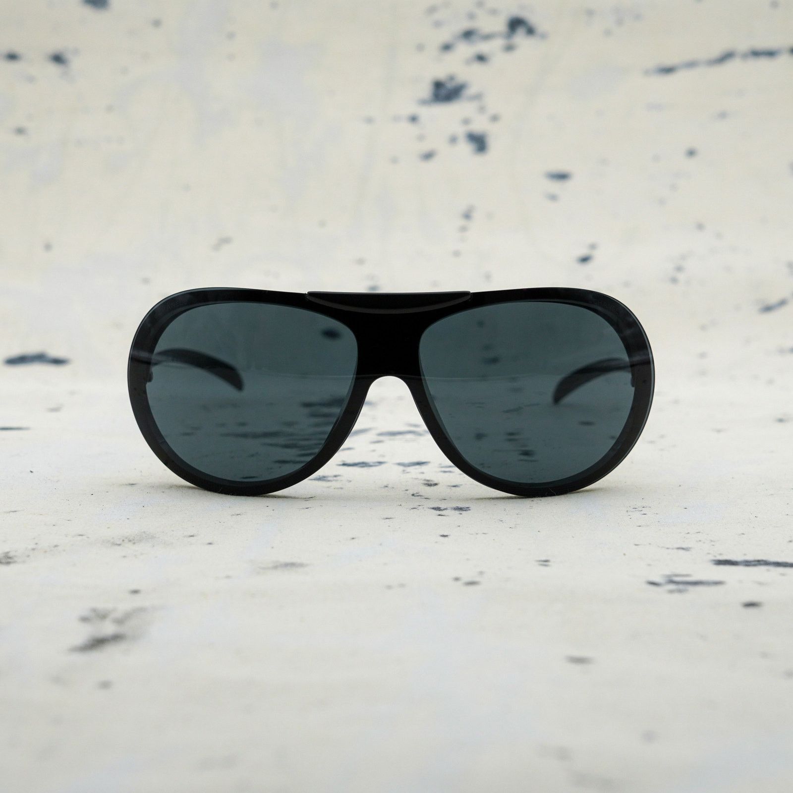 Chanel Vintage сhanel 6006 black wrap aviator logo sunglasses Size ONE SIZE - 2 Thumbnail