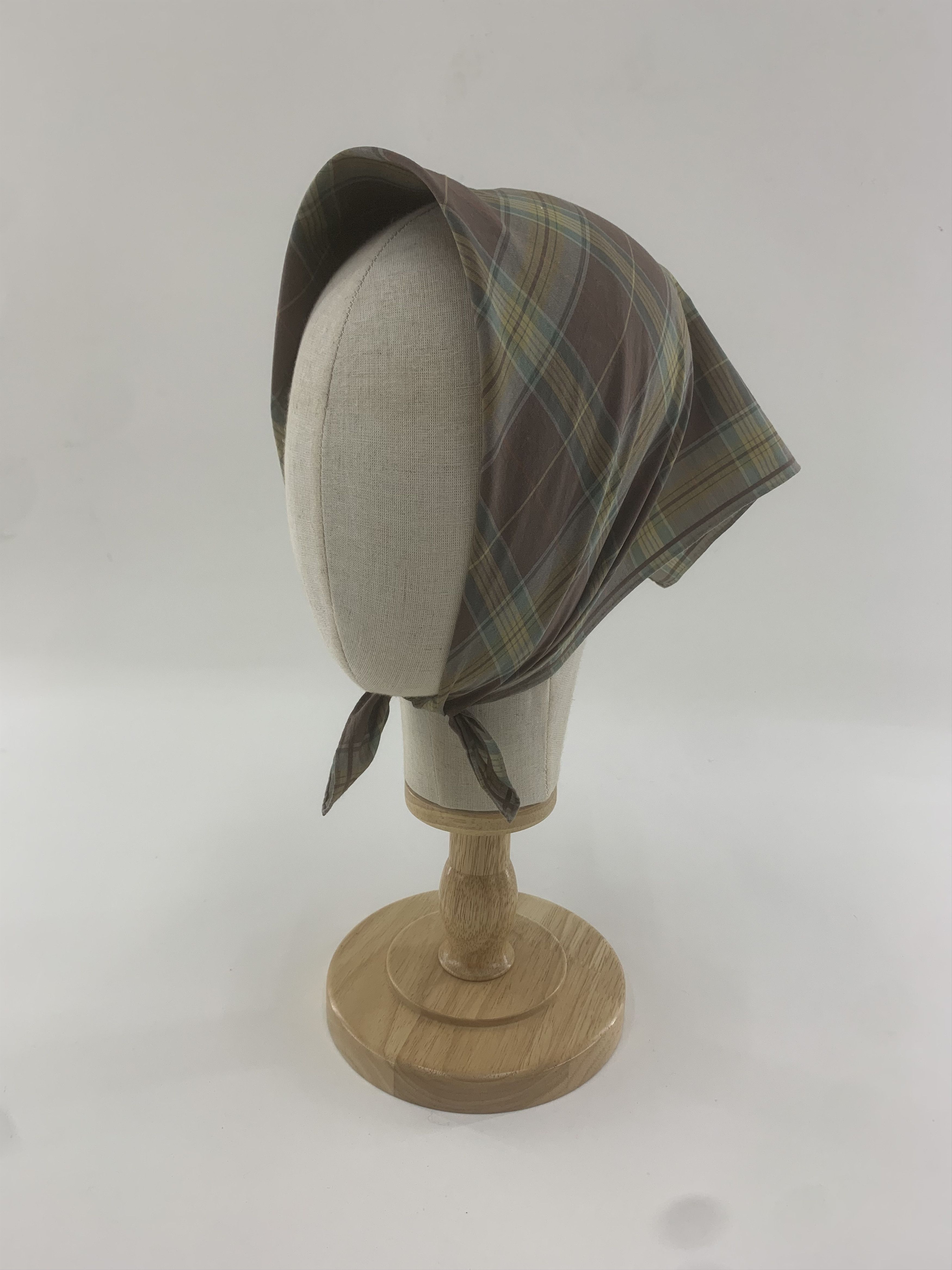 Burberry Burberry Handkerchief Bandana Neckerchief Square TB3478 Size ONE SIZE - 1 Thumbnail