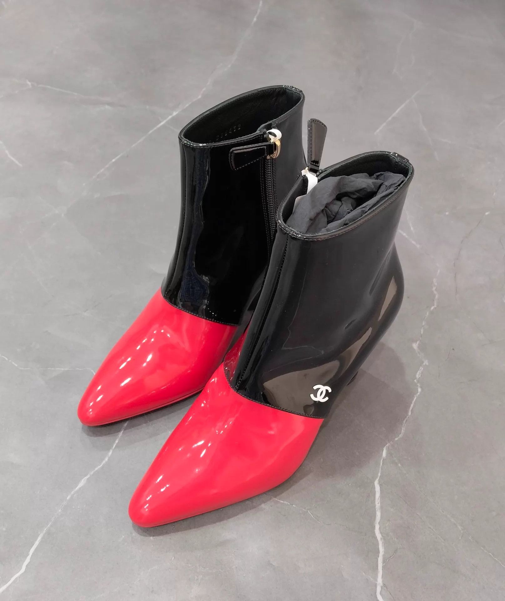 Chanel Chanel Black Red Patent Leather Colorblock Boots Size 36 Size US 5.5 / IT 35.5 - 1 Thumbnail