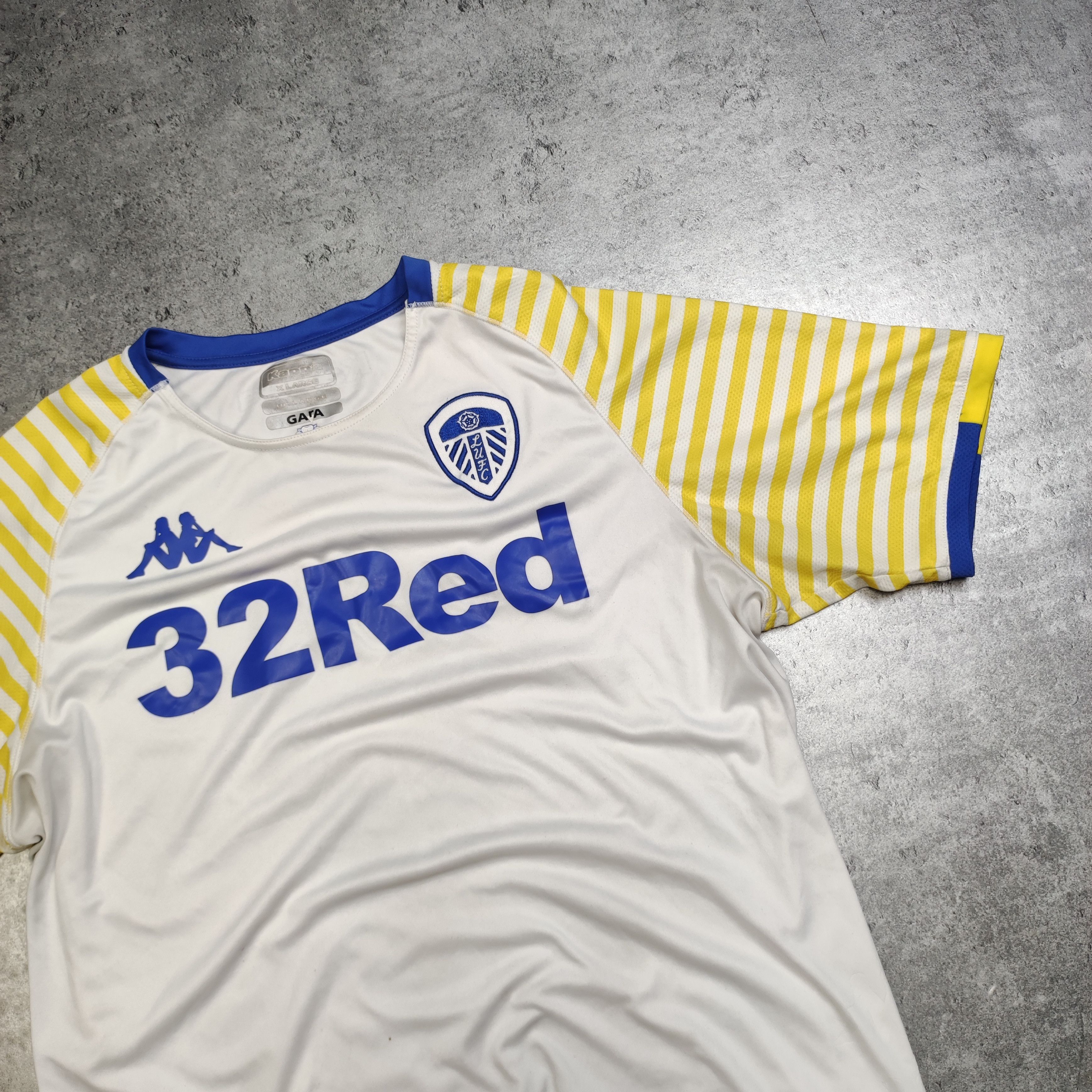 Other Leeds United Football Kappa 19/20 Training PLAYER Jersey Size US XL / EU 56 / 4 - 3 Thumbnail
