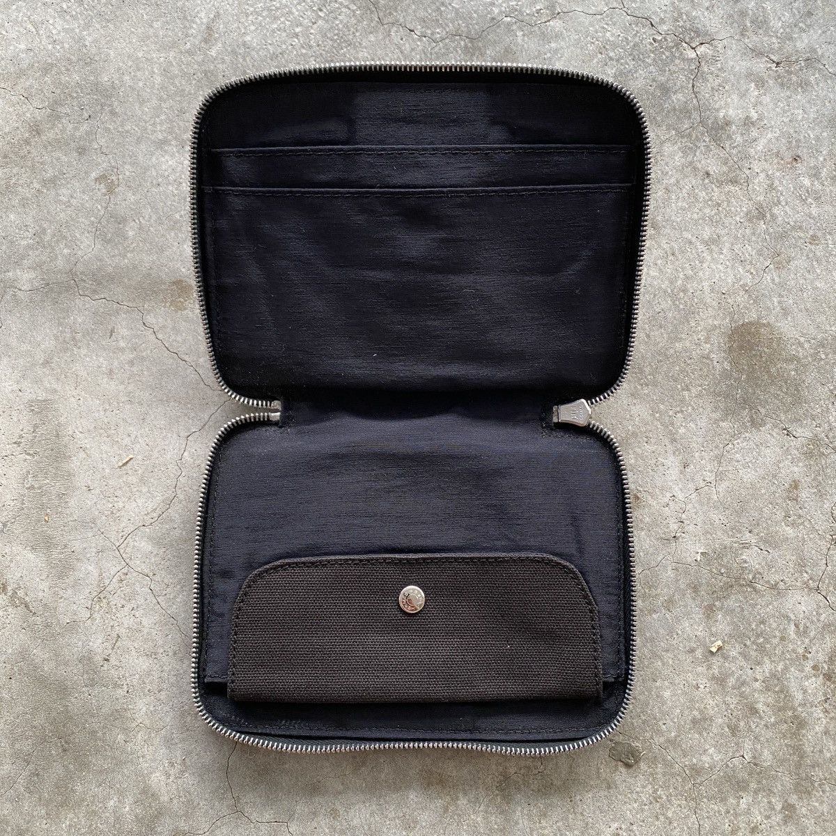 Hermes Vintage Hermes Purse Fourre Tout Size ONE SIZE - 3 Thumbnail