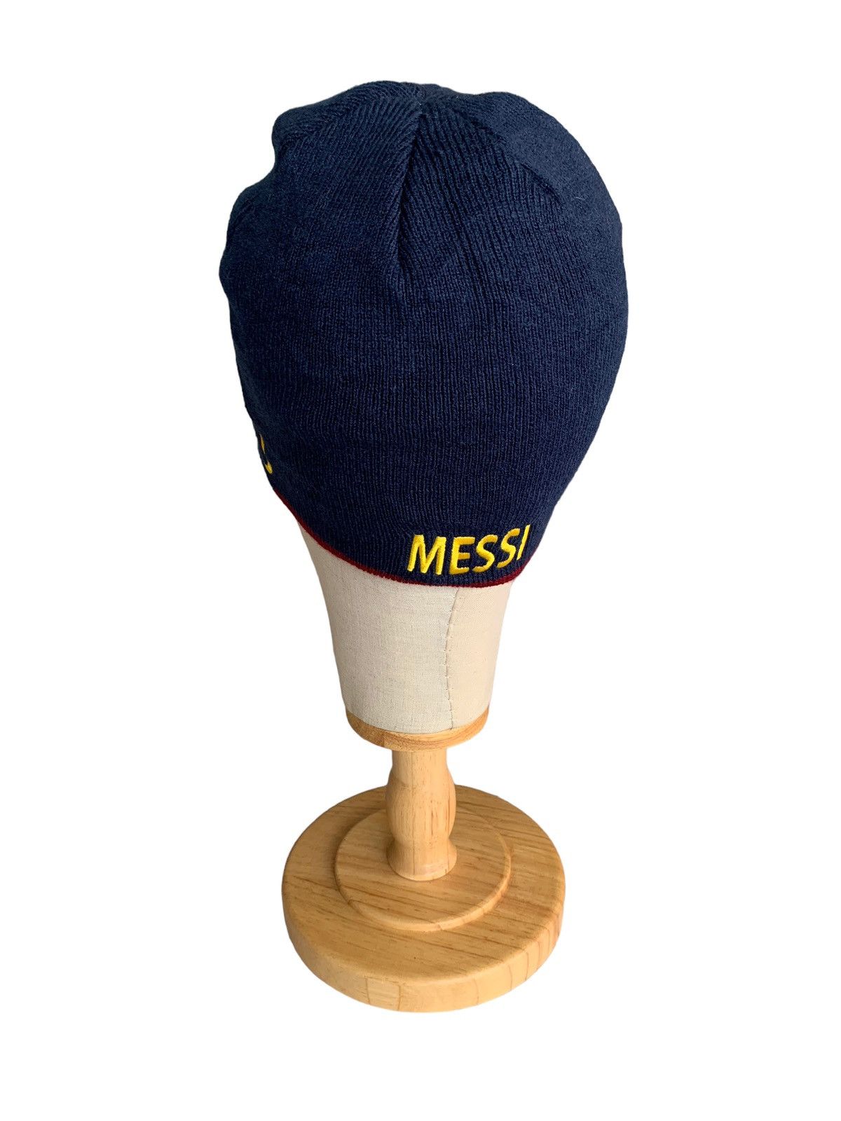Japanese Brand FCB BARCELONA WITH MESSI 10 RARE BEANIE HATS Size ONE SIZE - 6 Thumbnail
