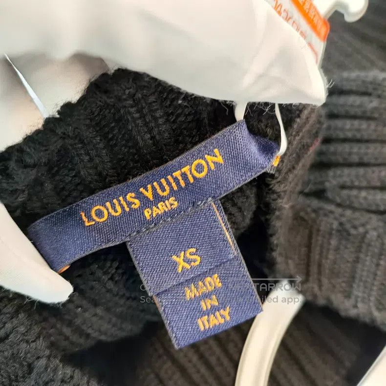 Louis Vuitton Louis Vuitton Black swing neck off-the-shoulder knit long Size XS / US 0-2 / IT 36-38 - 6 Thumbnail