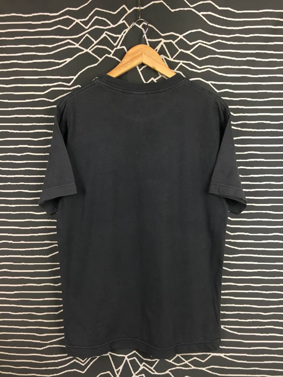 Vintage Vtg Lighting Bolt Shocks Down To the Bone Surf Skate Tee Size US M / EU 48-50 / 2 - 6 Thumbnail