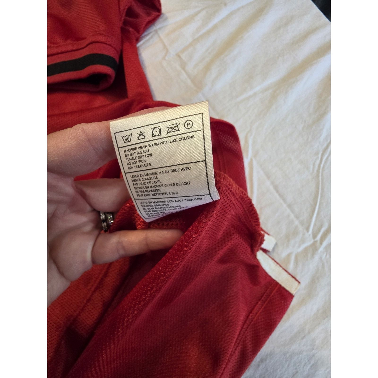Nike Nike Red Vintage Men’s Size Large Short Sleeve Mesh Size US L / EU 52-54 / 3 - 5 Thumbnail