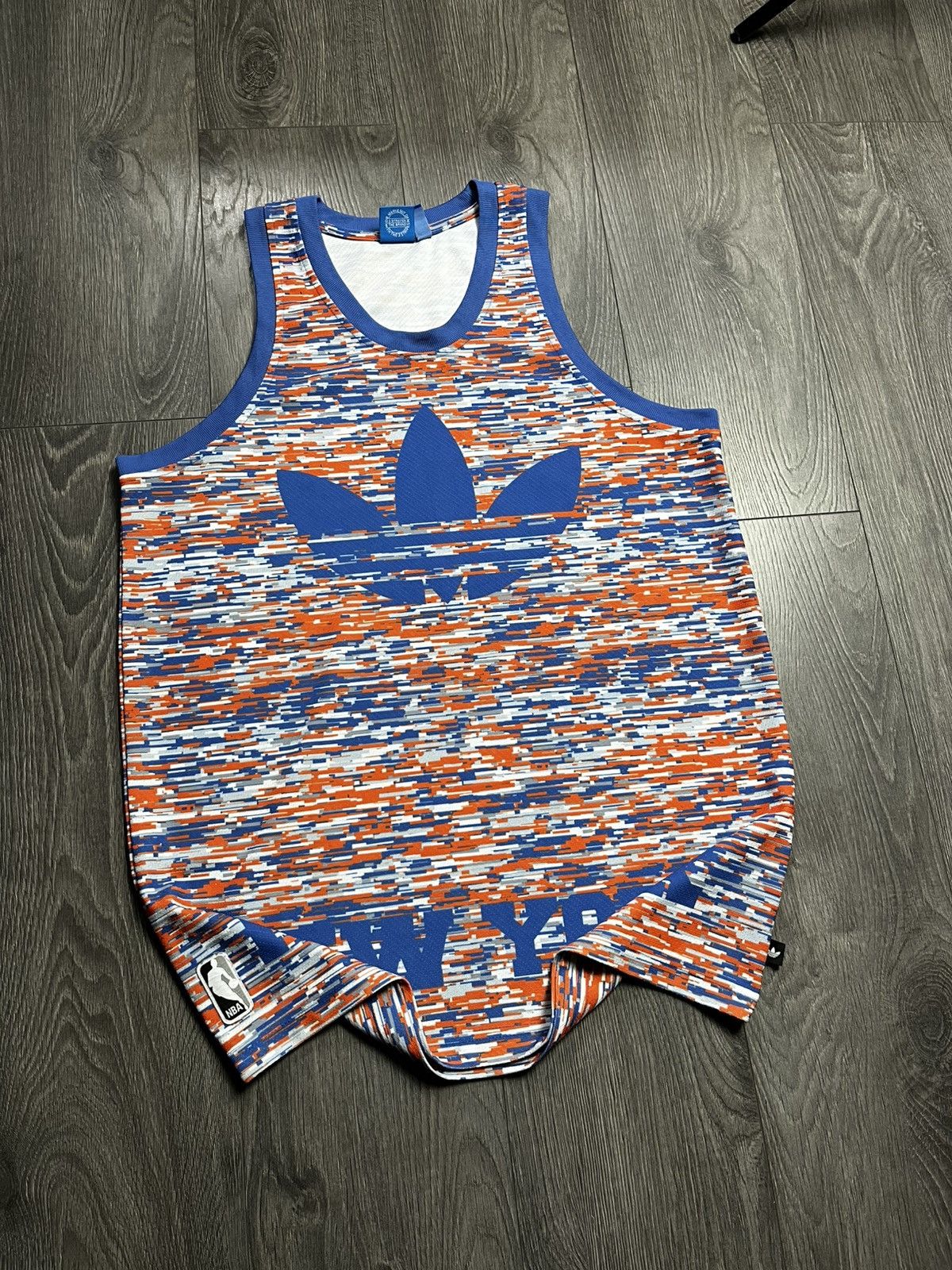 Adidas Adidas Originals x NBA New York Knicks Glitch Print Jersey Size US M / EU 48-50 / 2 - 1 Thumbnail