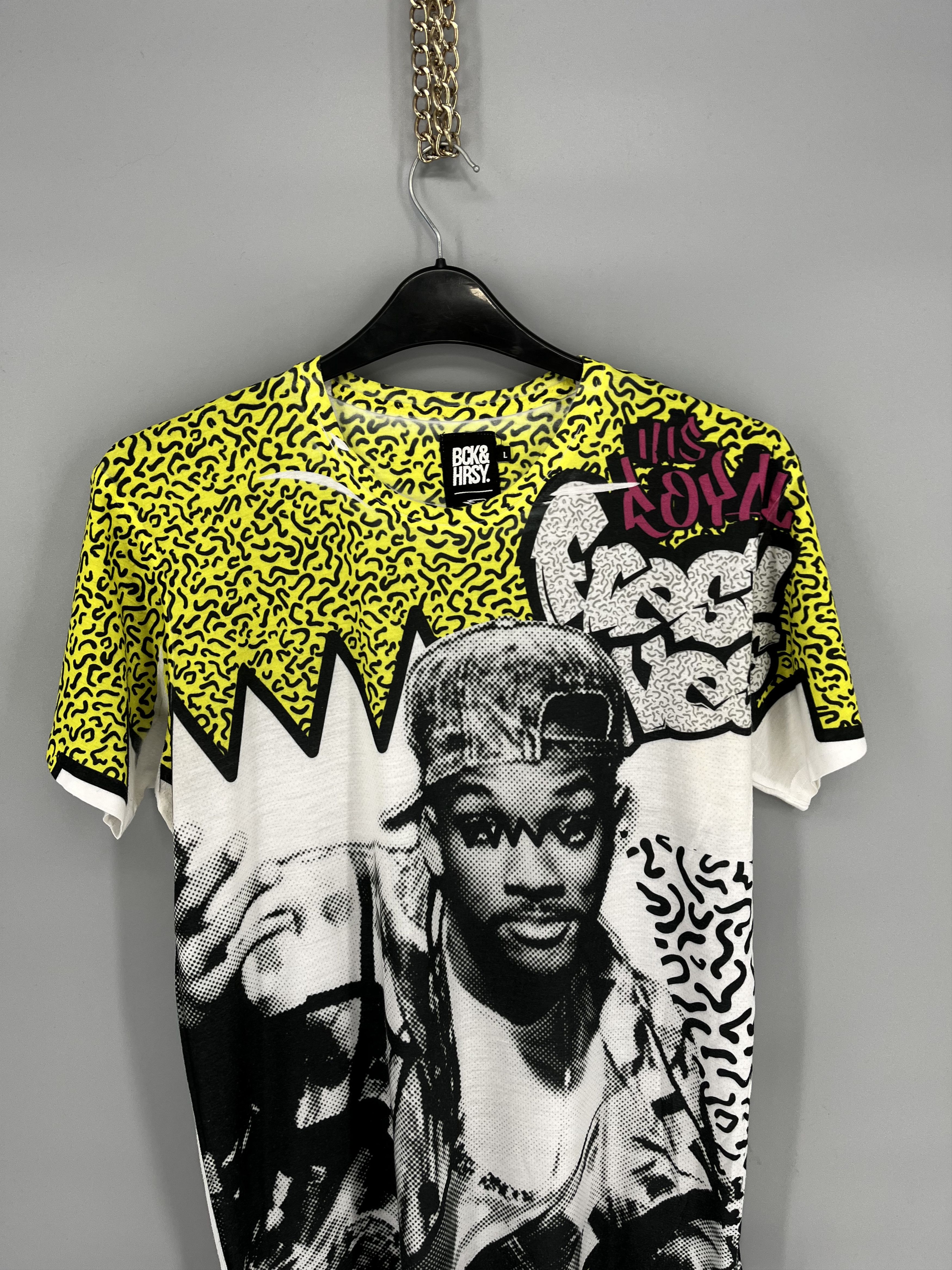 Other Vintage Y2K Art Tshirt Rap Tee Band tee Streetwear Style Size US M / EU 48-50 / 2 - 4 Thumbnail
