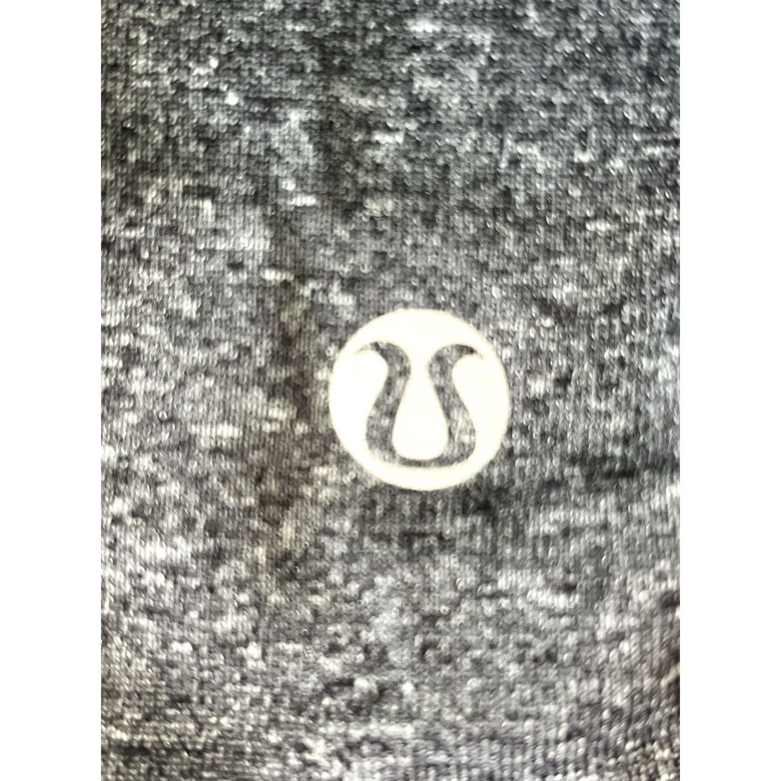 Lululemon Lululemon Metal Vent Tech Shirt Men M-L Gray Short Sleeve Crew Neck Pullover Activewear Logo Hangover Sundays Regular Size Size US M / EU 48-50 / 2 - 6 Thumbnail