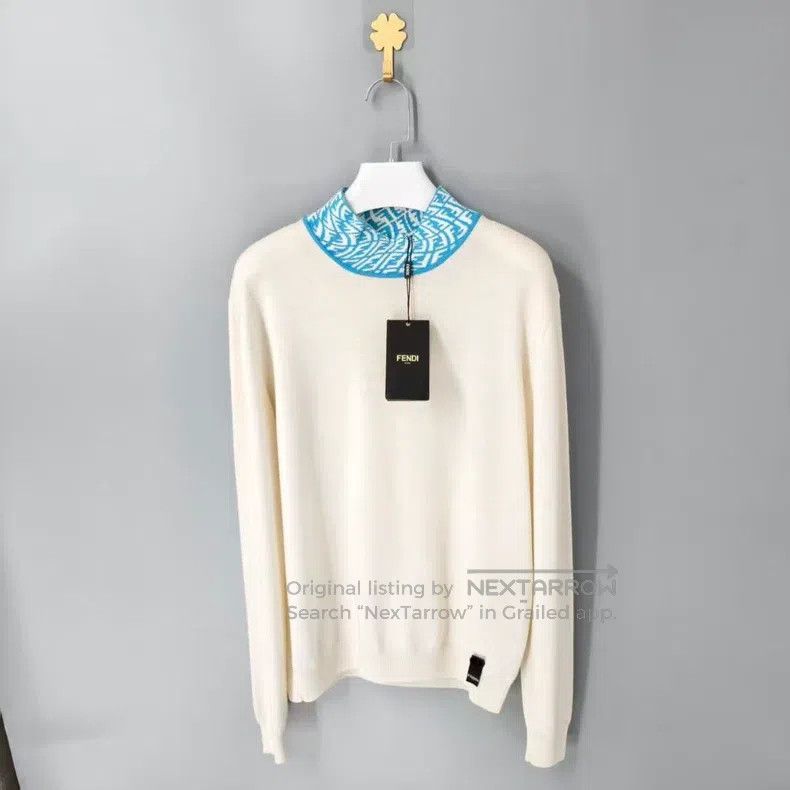 Fendi Beige with logo cashmere sweater
