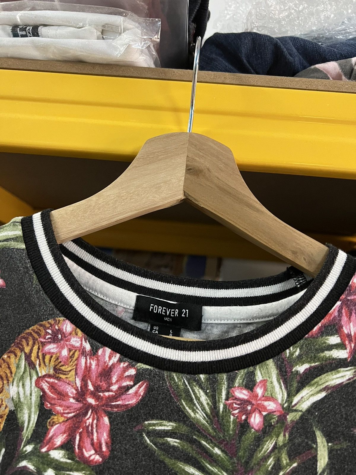 Forever 21 × Vintage FOREVER 21 MEN TIGER SHIRT Size US M / EU 48-50 / 2 - 8 Thumbnail