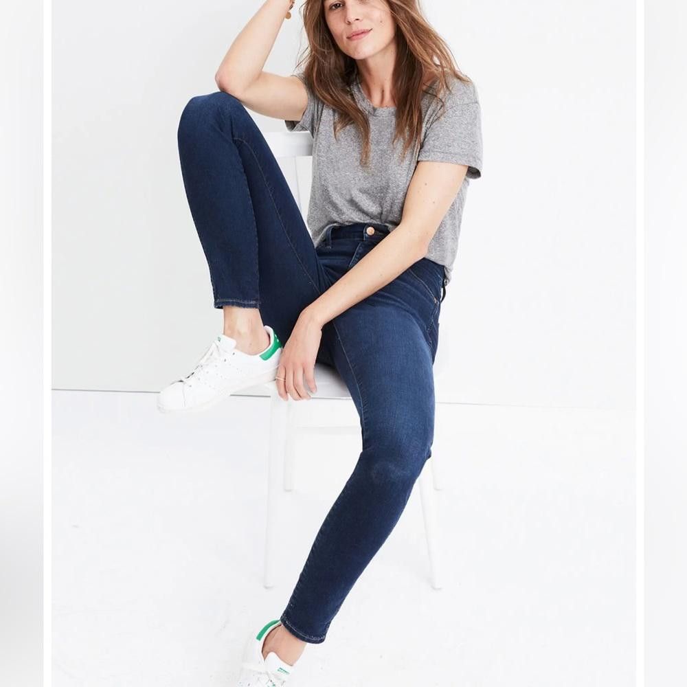 Madewell Madewell l 10” High Rise Skinny Jean in Hayes Wash Size 26 Size 26" / US 2 / IT 38 - 1 Thumbnail