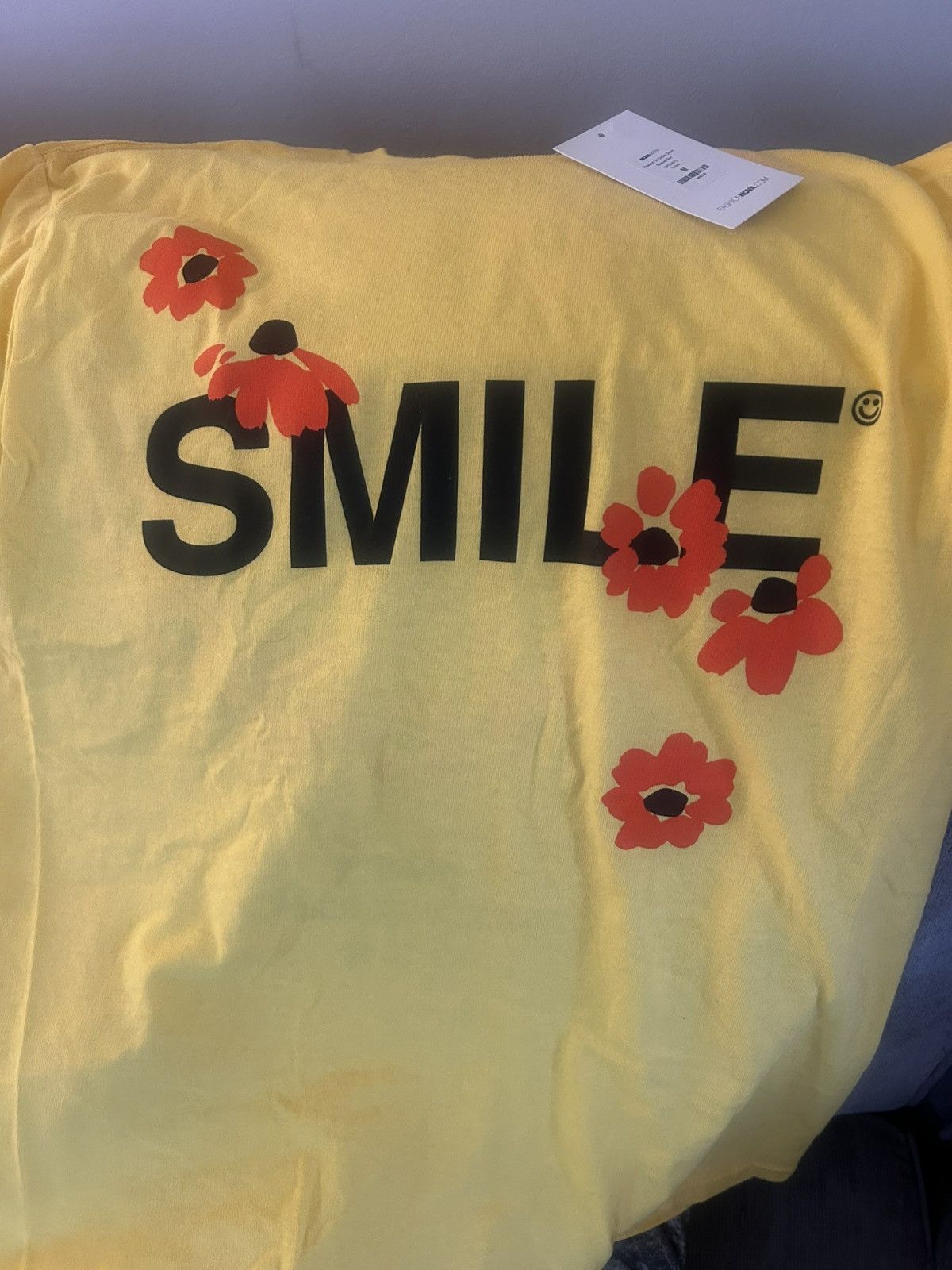 Fashion Nova Yellow Smile Men’s T-Shirt Size US M / EU 48-50 / 2 - 4 Thumbnail
