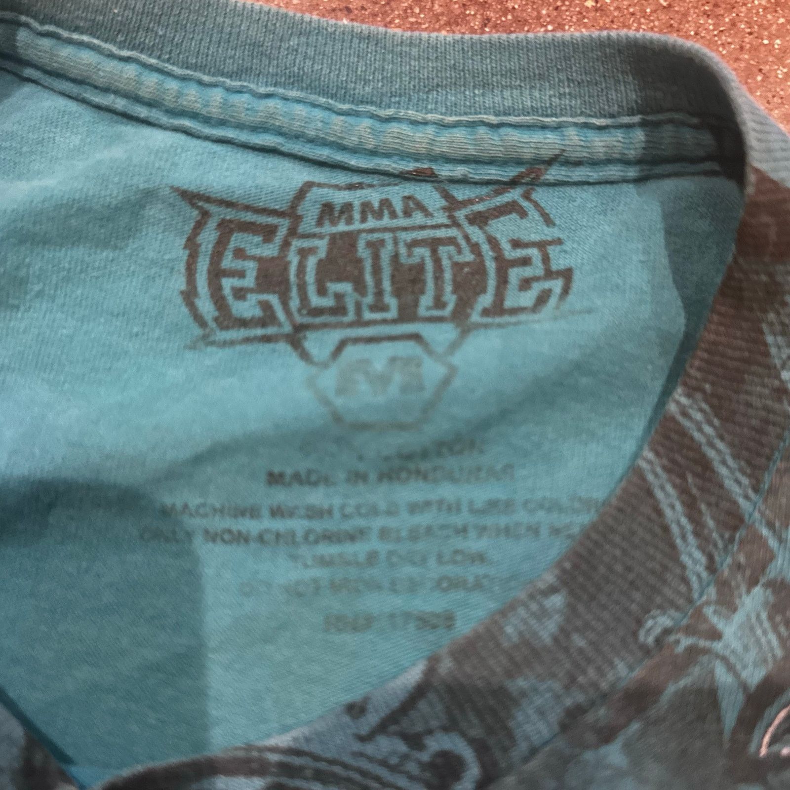 Tapout Mma elite tapout graphic tee shirt skull crosses design Size US M / EU 48-50 / 2 - 2 Thumbnail