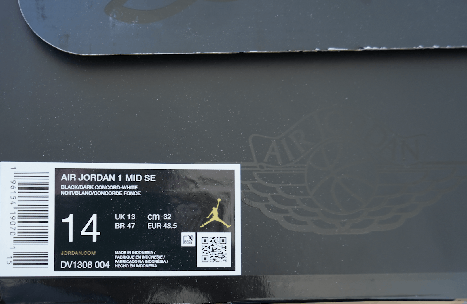 Jordan Brand Air Jordan 1 Mid SE "Space Jam" Size US 14 / EU 47 - 7 Thumbnail