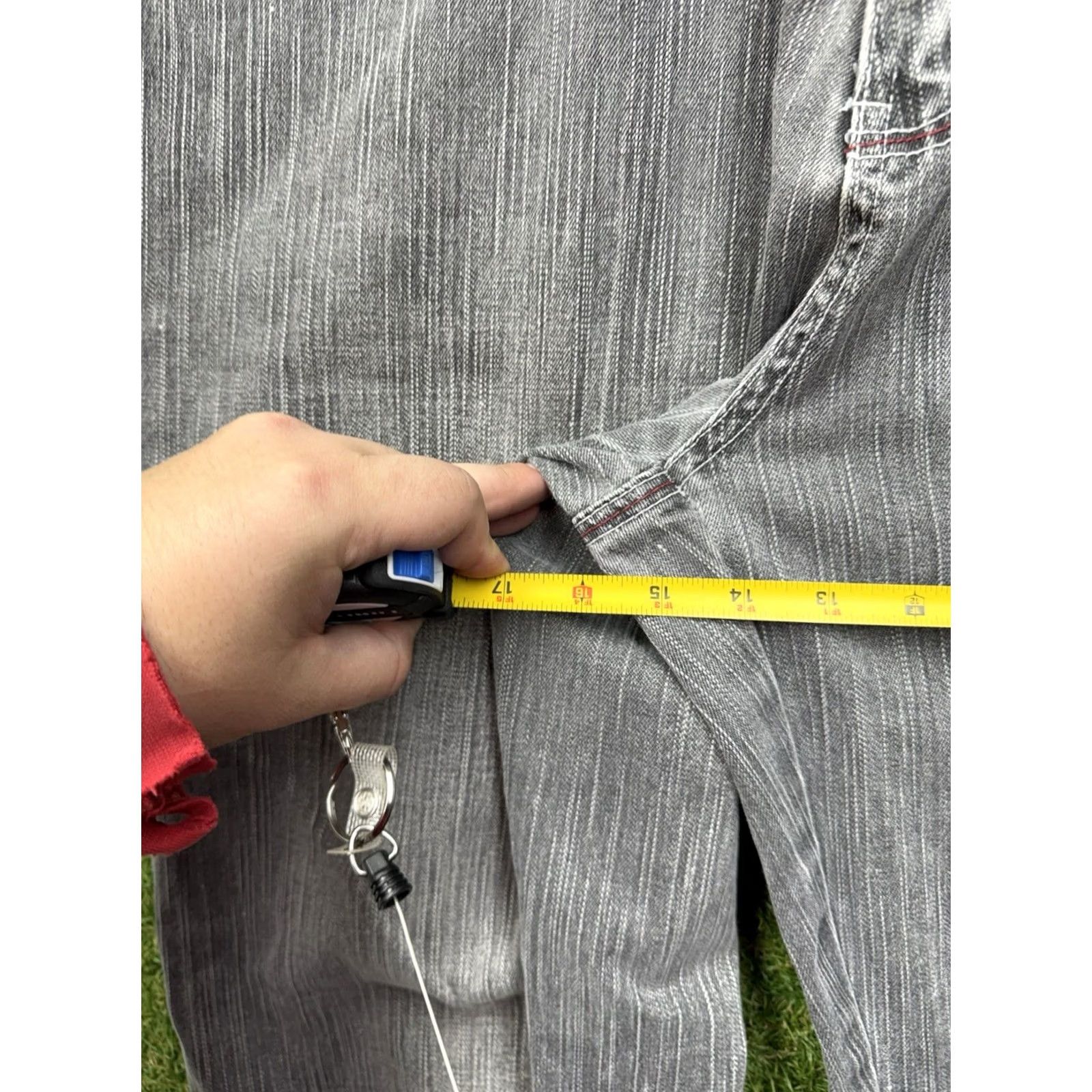 Vintage VINTAGE roman royalty Jeans Mens 40x32 Loose Baggy Wide-Leg 2000s Hip Hop 5-Pocket Denim Gray Cotton Buttons Zip Inseam 32 Mens Size US 40 / EU 56 - 3 Thumbnail