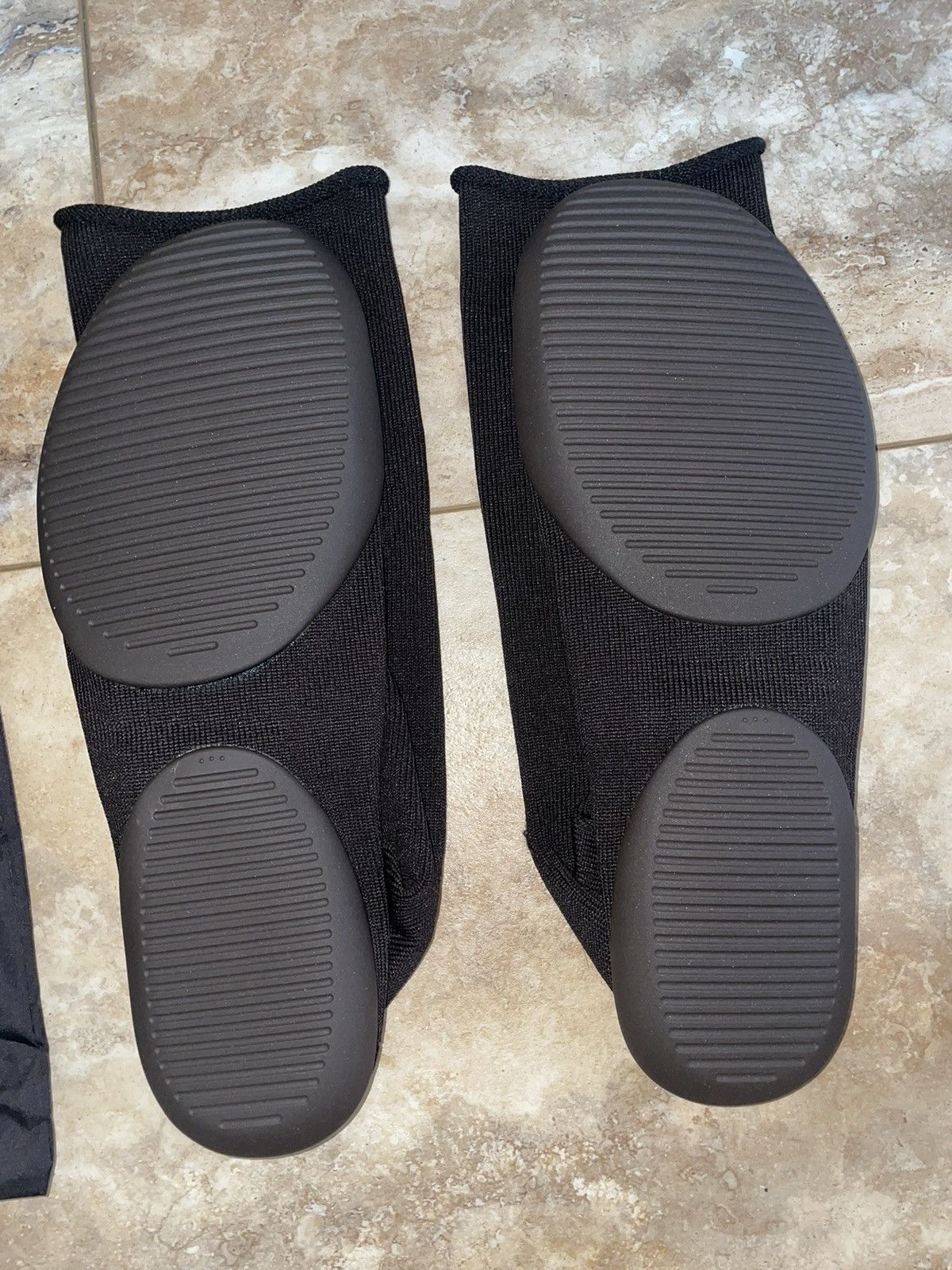 Yeezy YZY PODS BLACK SIZE 3 BRAND NEW Yzypods-blk Size US 12 / EU 45 - 5 Thumbnail