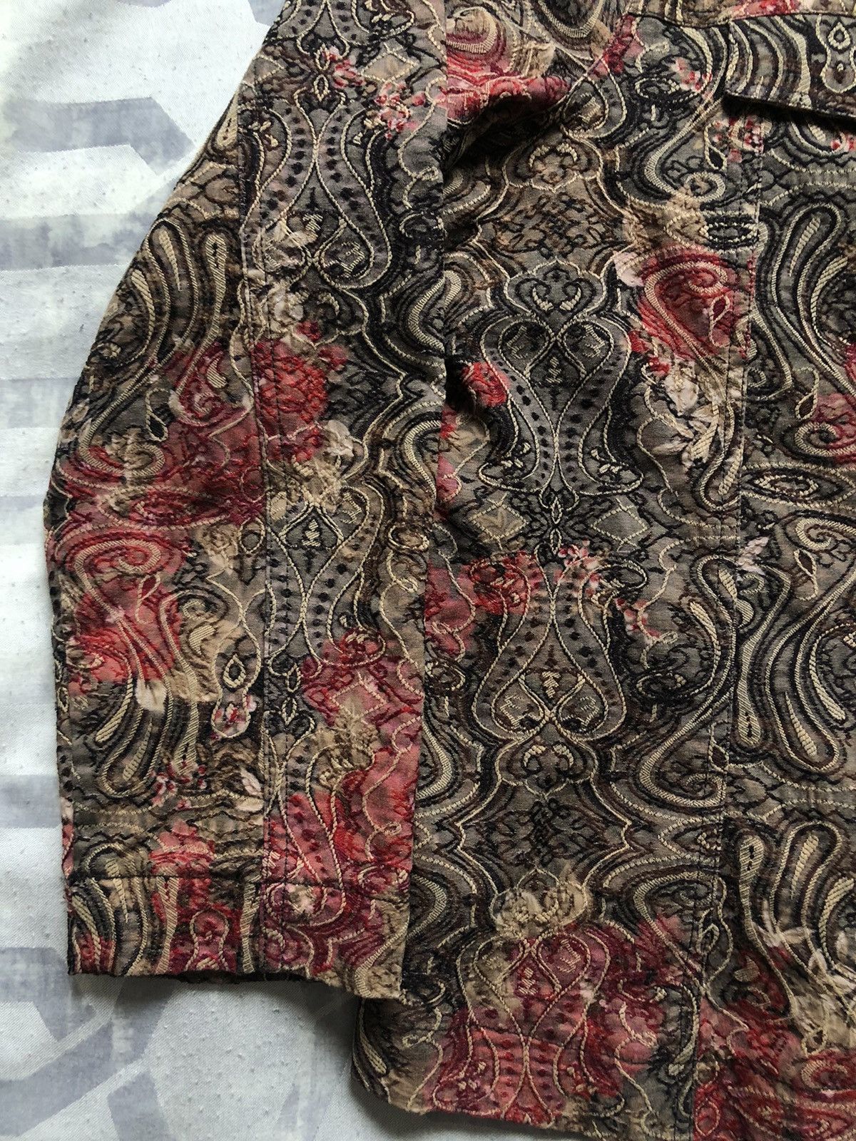 Vintage Vintage Baroque Embroidered Long Sleeve Button Up Shirt Size US L / EU 52-54 / 3 - 3 Thumbnail