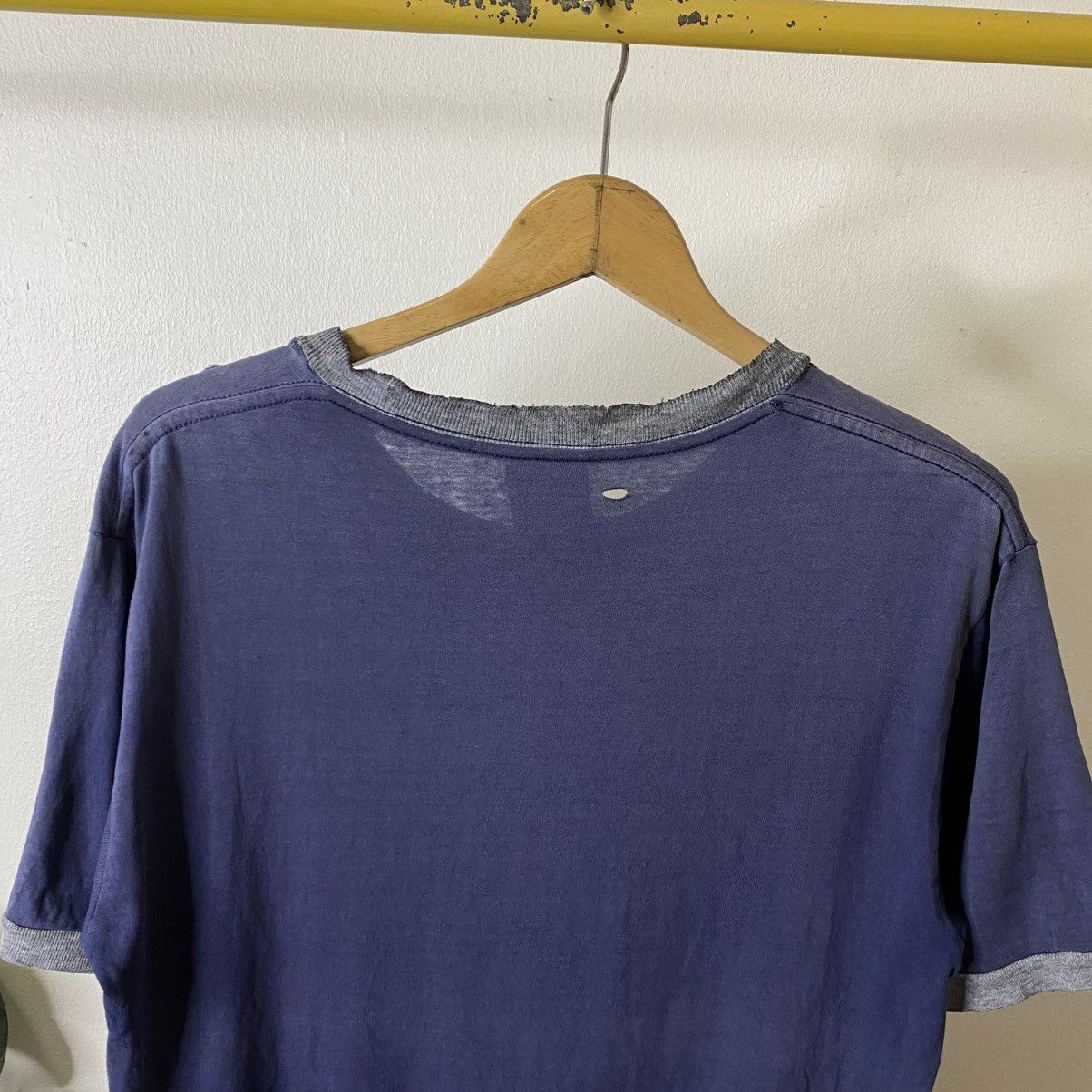 Nike Vintage 90s Nike Essential Distresses Sunfaded Ringer Tee Size US M / EU 48-50 / 2 - 10 Thumbnail