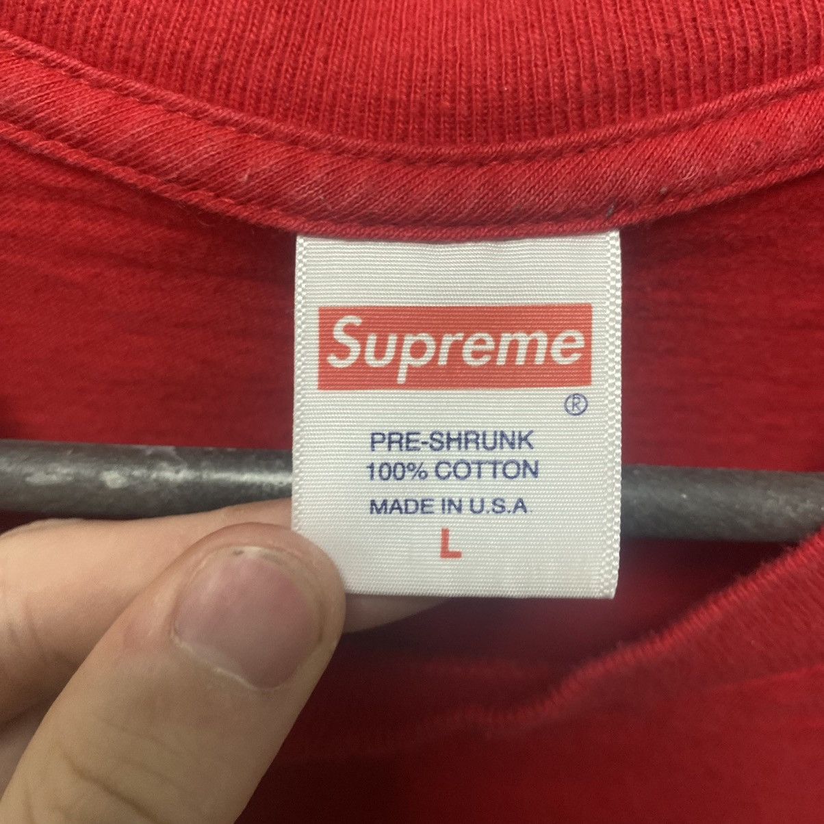 Supreme Supreme T-Shirt big logo Size US L / EU 52-54 / 3 - 6 Thumbnail