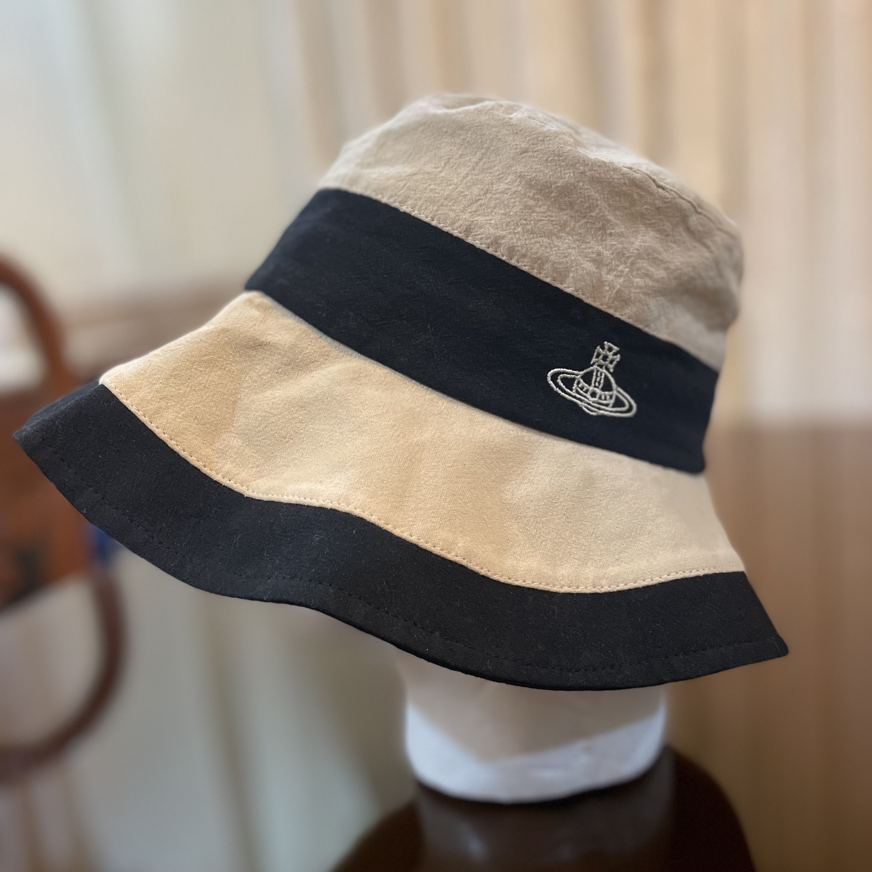 Vivienne Westwood Summer Orb Bucket Hat Size ONE SIZE - 1 Thumbnail