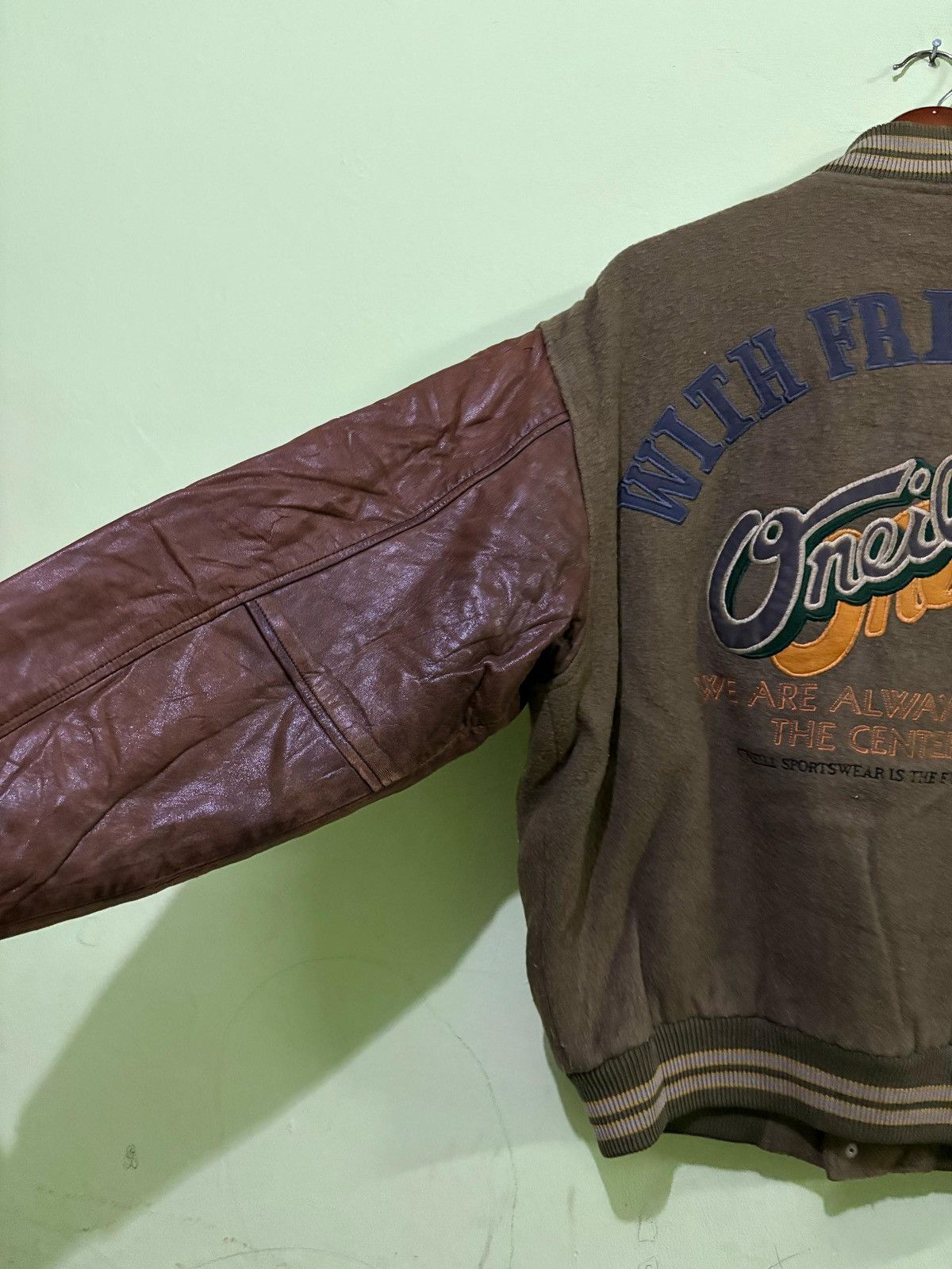 O'Neill Vintage Oneill the Oneill Varsity Jacket With Friendship Size US L / EU 52-54 / 3 - 9 Thumbnail
