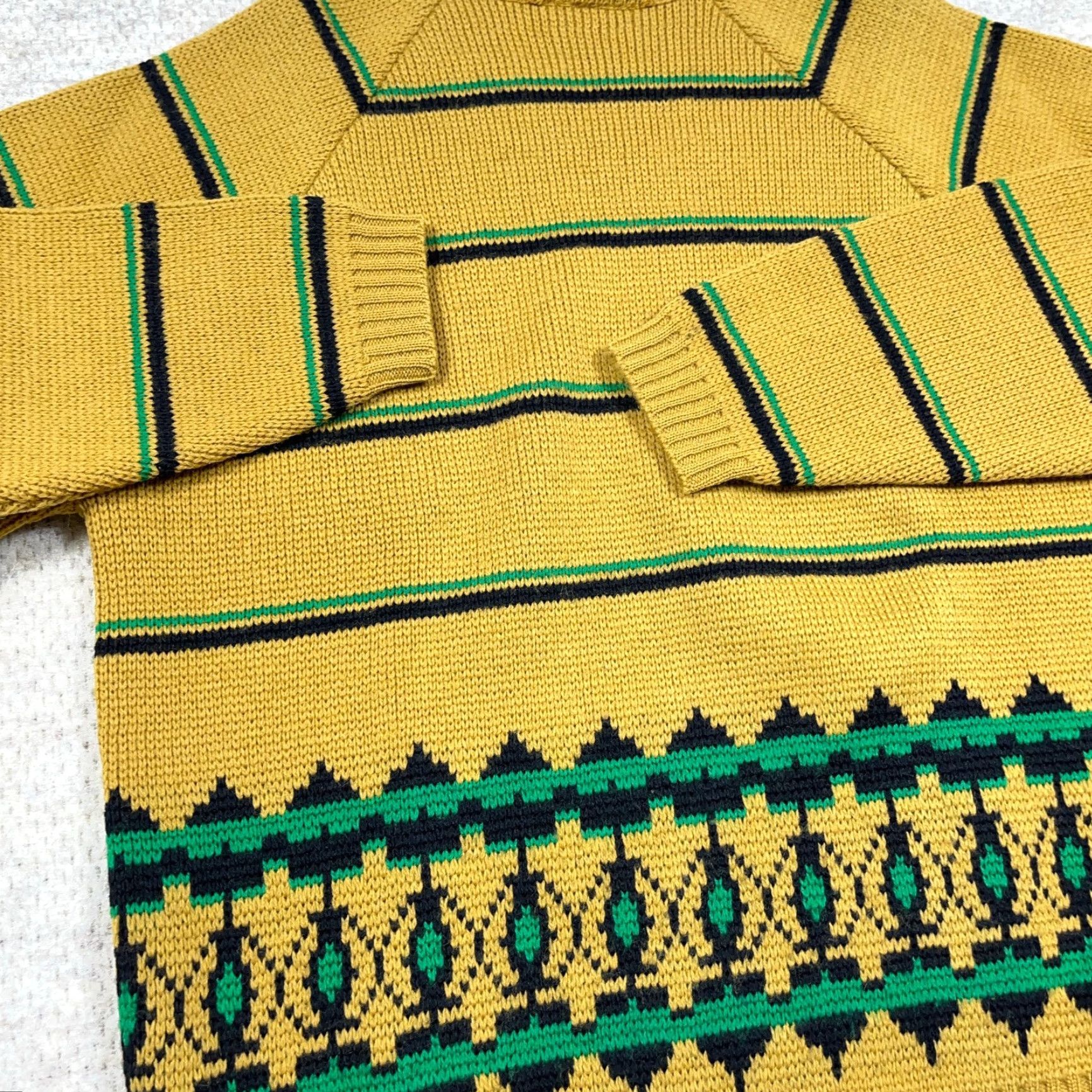 Arrow VINTAGE Arrow Worsted Wool Grandpa Sweater Geometric Striped Yellow Green Crew Neck Pullover Knit 80s 90s Mens M Size US M / EU 48-50 / 2 - 5 Thumbnail