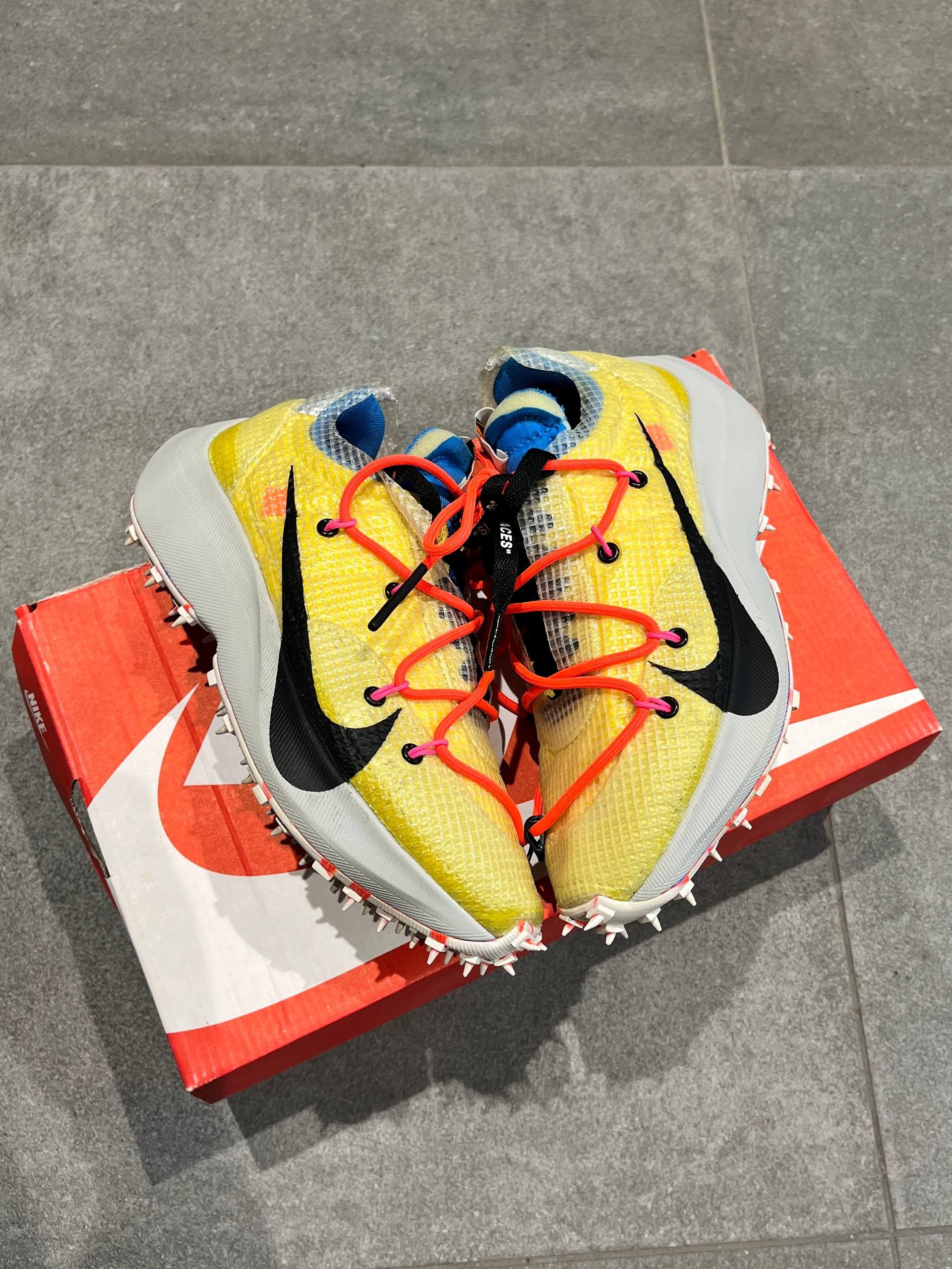 Nike × Off-White Nike OffWhite Yellow Vapor Street CD8178-700 size 5 NEW Size US 5 / IT 35 - 8 Thumbnail