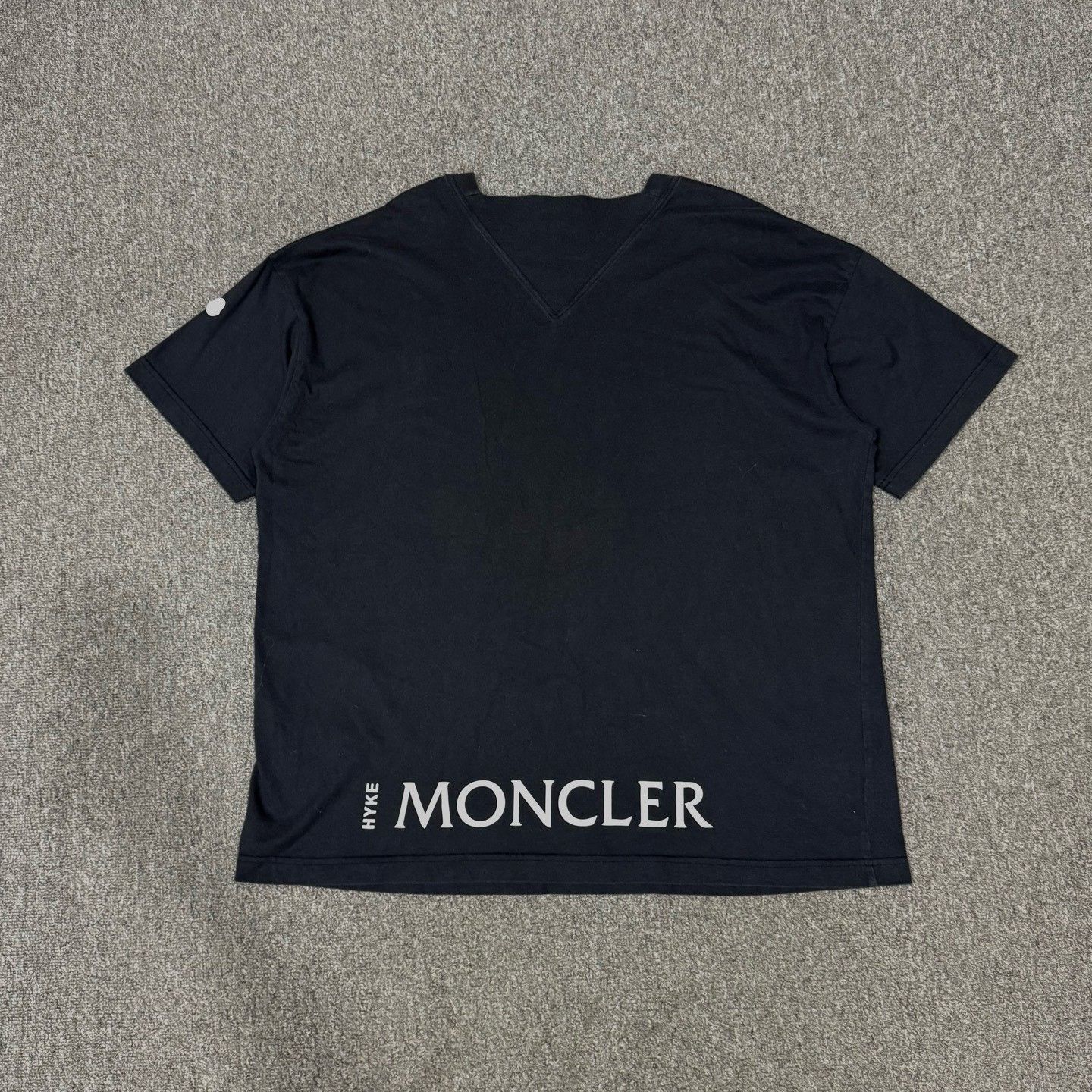 Moncler Moncler Logo Short Sleeve Tee Size US L / EU 52-54 / 3 - 2 Thumbnail