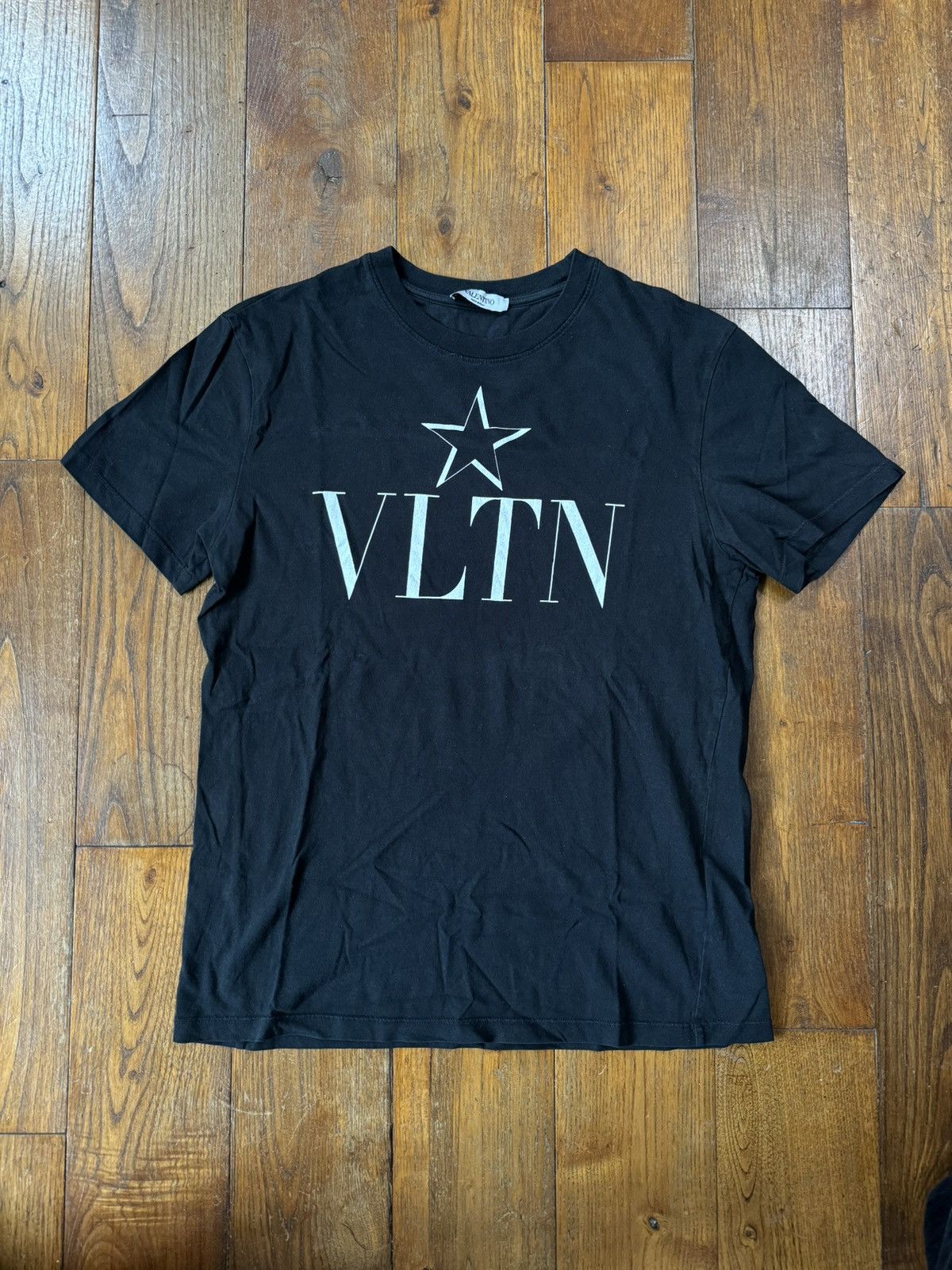 Valentino Vintage Valentino Star Tee Size US M / EU 48-50 / 2 - 1 Thumbnail