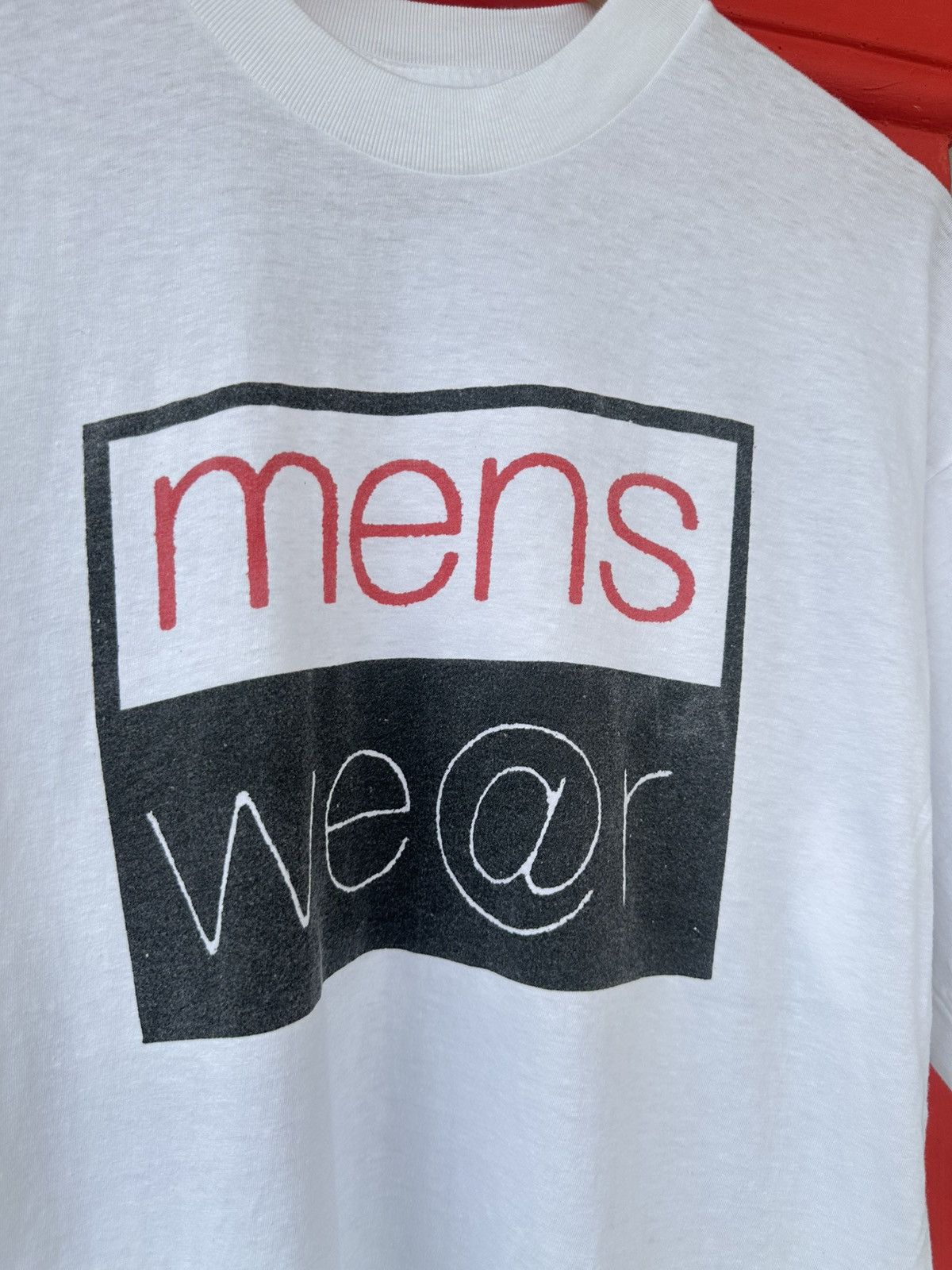 Band Tees Vintage 90s Mens Wear Band Tee Size US XL / EU 56 / 4 - 2 Thumbnail