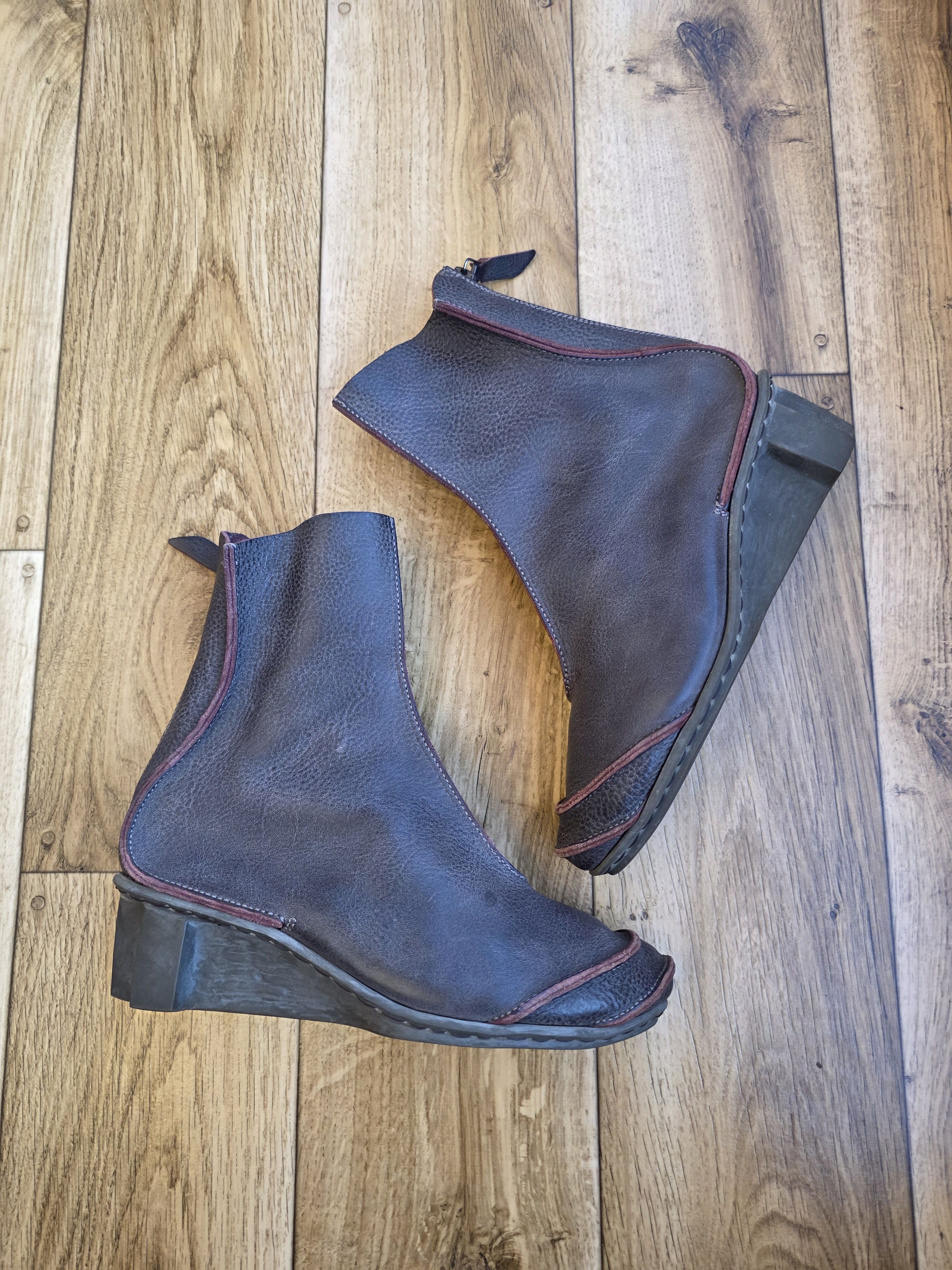 Trippen Trippen Women Leather Boots Size US 9 / IT 39 - 2 Thumbnail