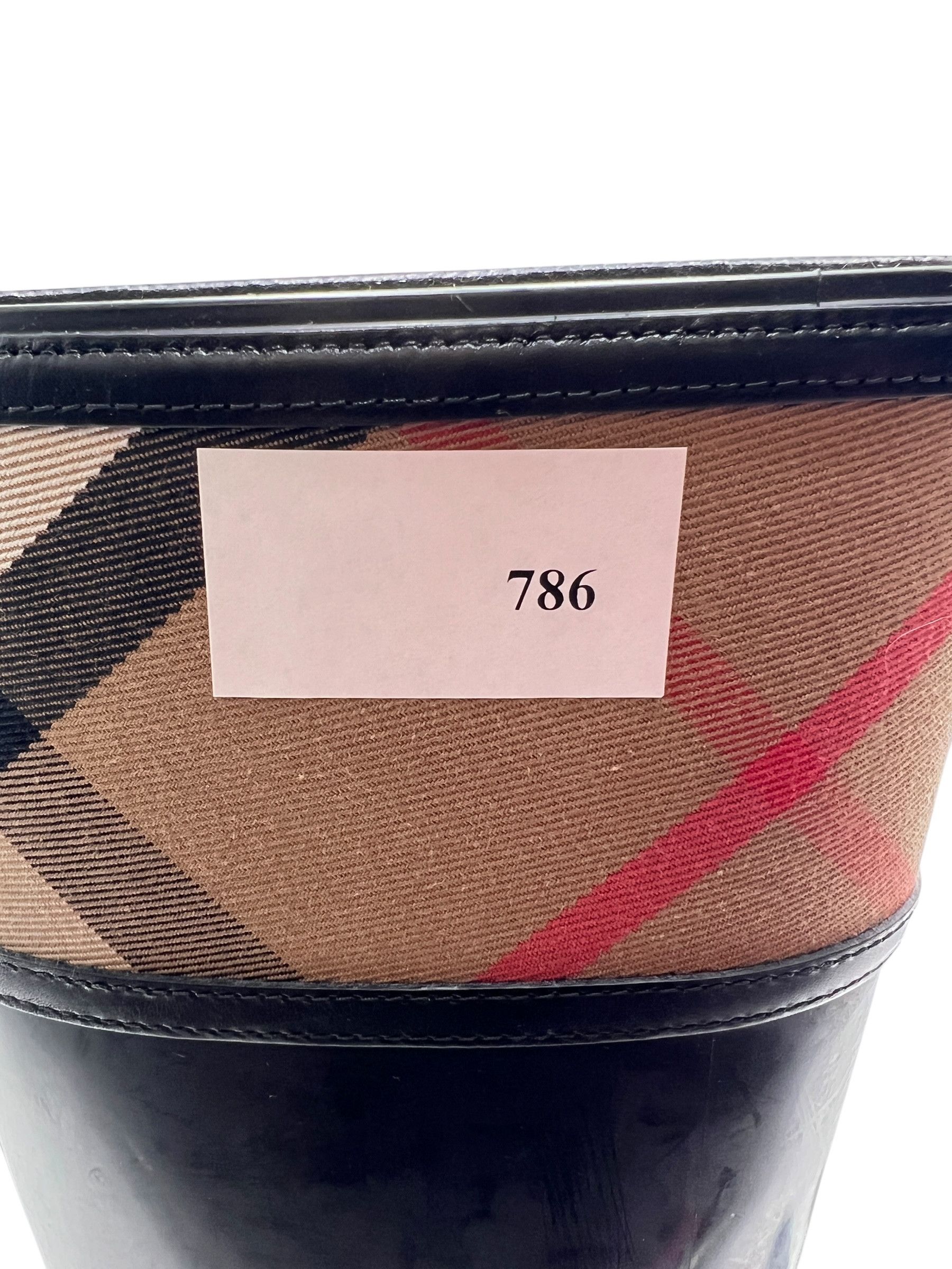 Burberry Burberry Black Rubber Rain Boots Size EU:38 US:8 Size US 8 / IT 38 - 13 Thumbnail