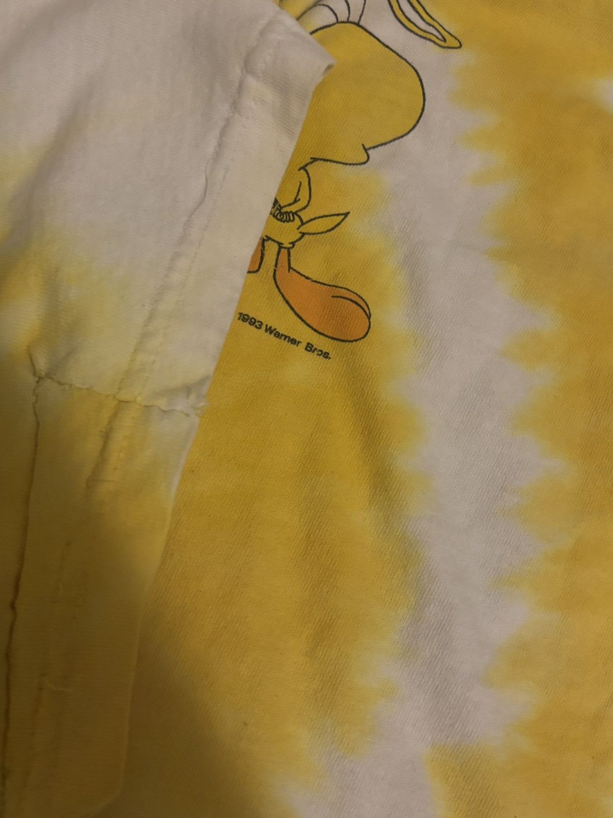 Tultex Vintage Tweety 90’s shirt Size US XL / EU 56 / 4 - 7 Thumbnail