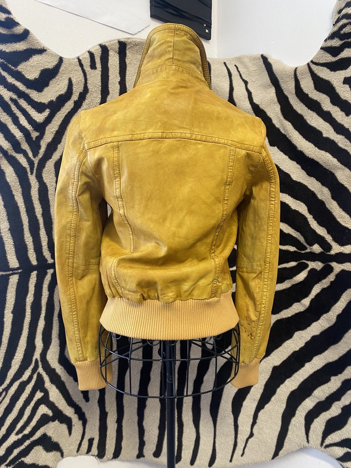 Vintage Yellow mustard leather slim jacket Size S / US 4 / IT 40 - 5 Thumbnail