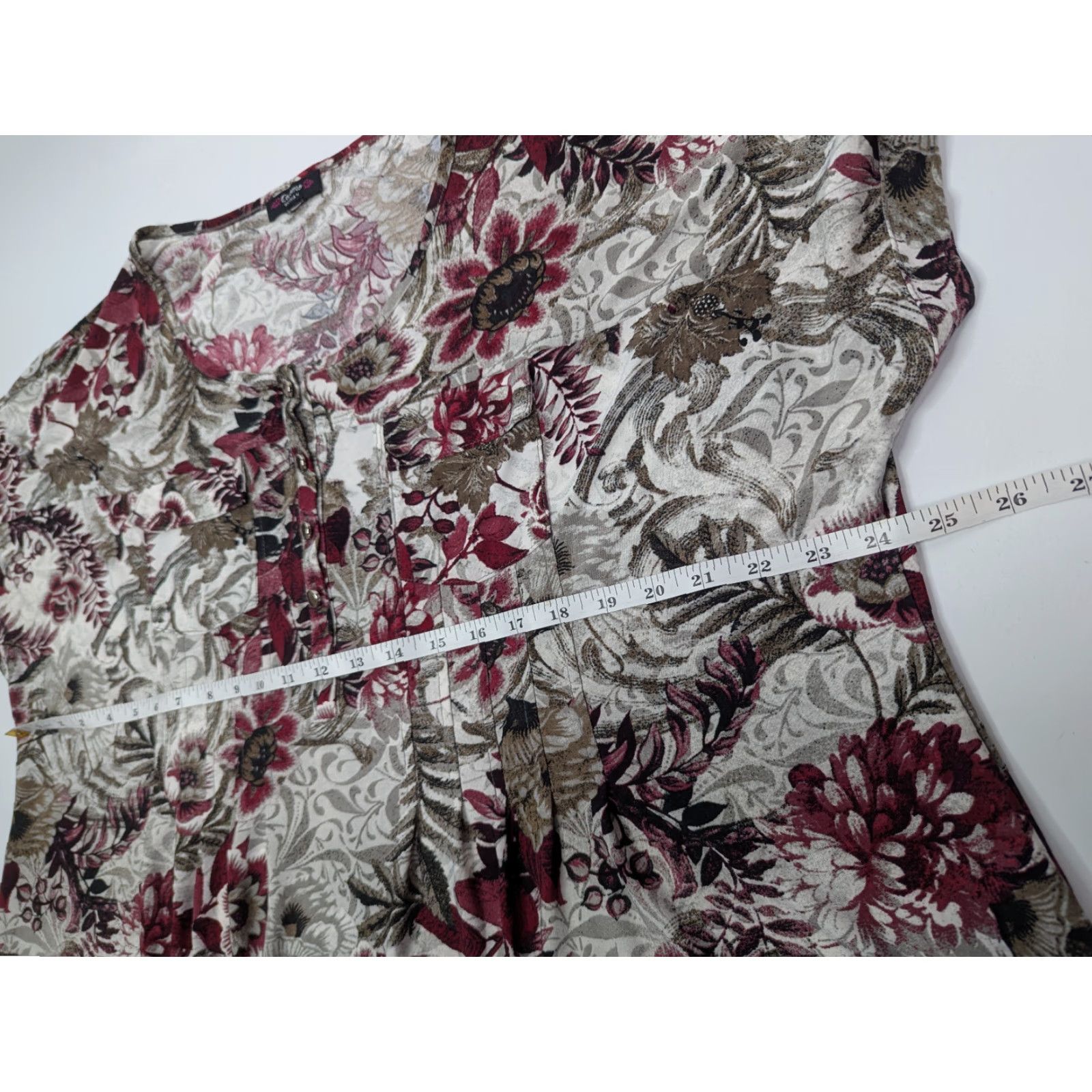 Vintage Cocomo Woman 2X Floral Leaf Cap Sleeve Pintuck Button Top V-Neck Henley Shirt Size XXL / US 16-18 / IT 52-54 - 4 Thumbnail