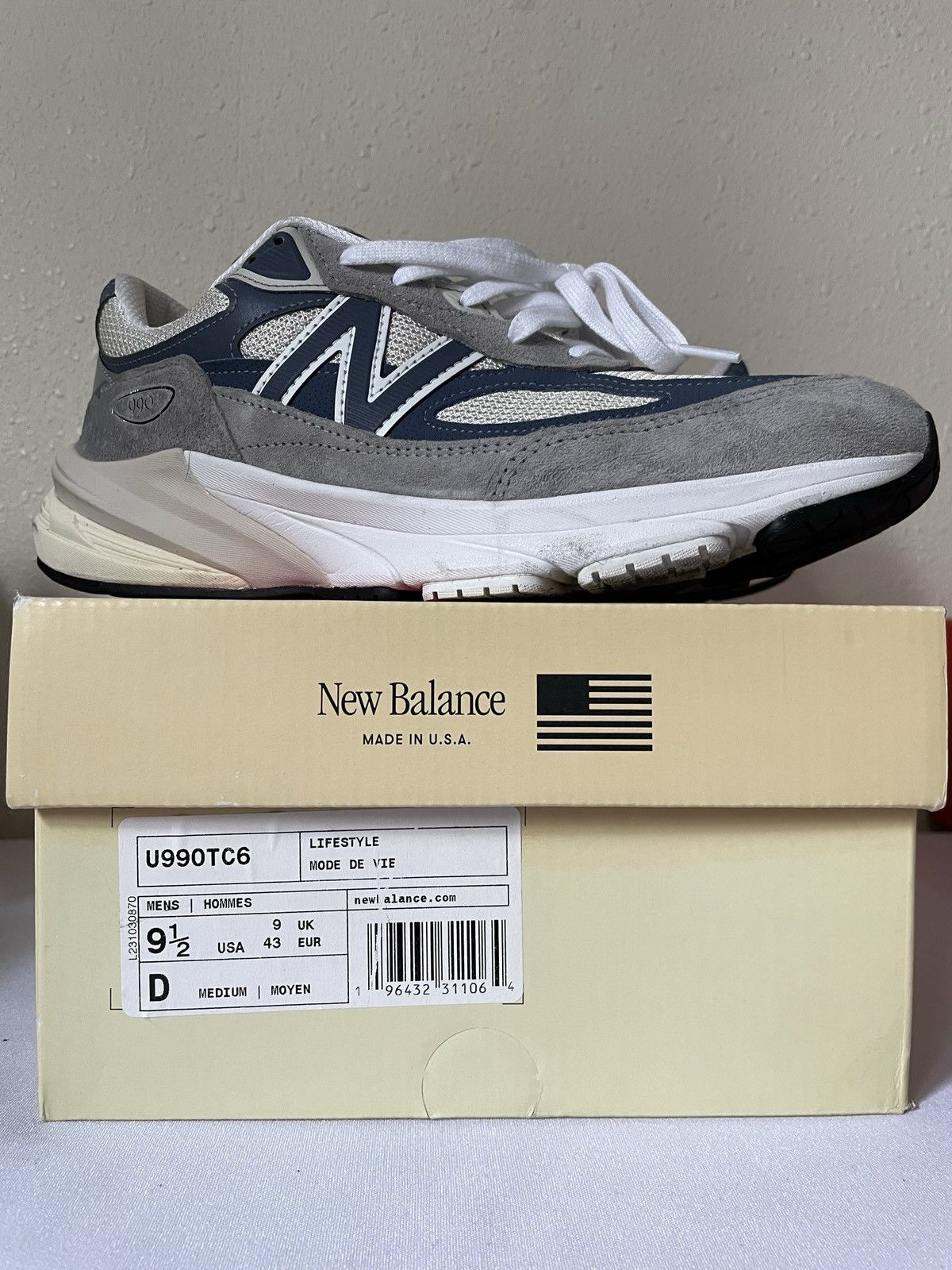 New Balance Size 9.5 - New Balance 990v6 Made in USA Grey Day 2023 Size US 9.5 / EU 42-43 - 1 Thumbnail