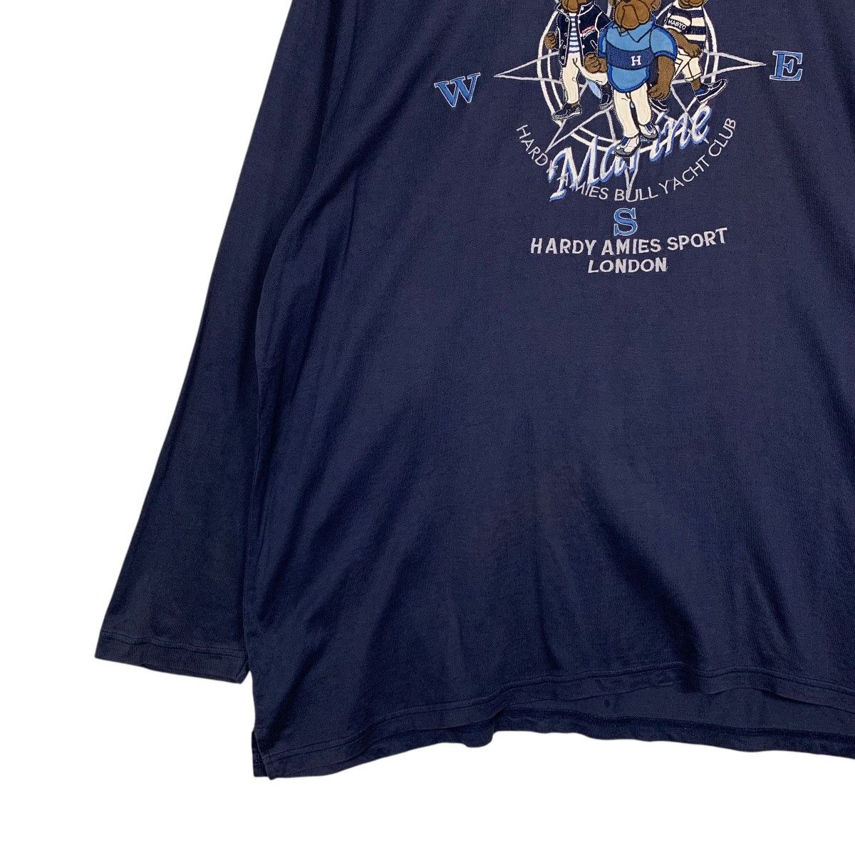 Hardy Amies HARRY AMIES Bull Yacht Club Embroidery Logo LS Tee 2344-C105 Size US L / EU 52-54 / 3 - 3 Thumbnail