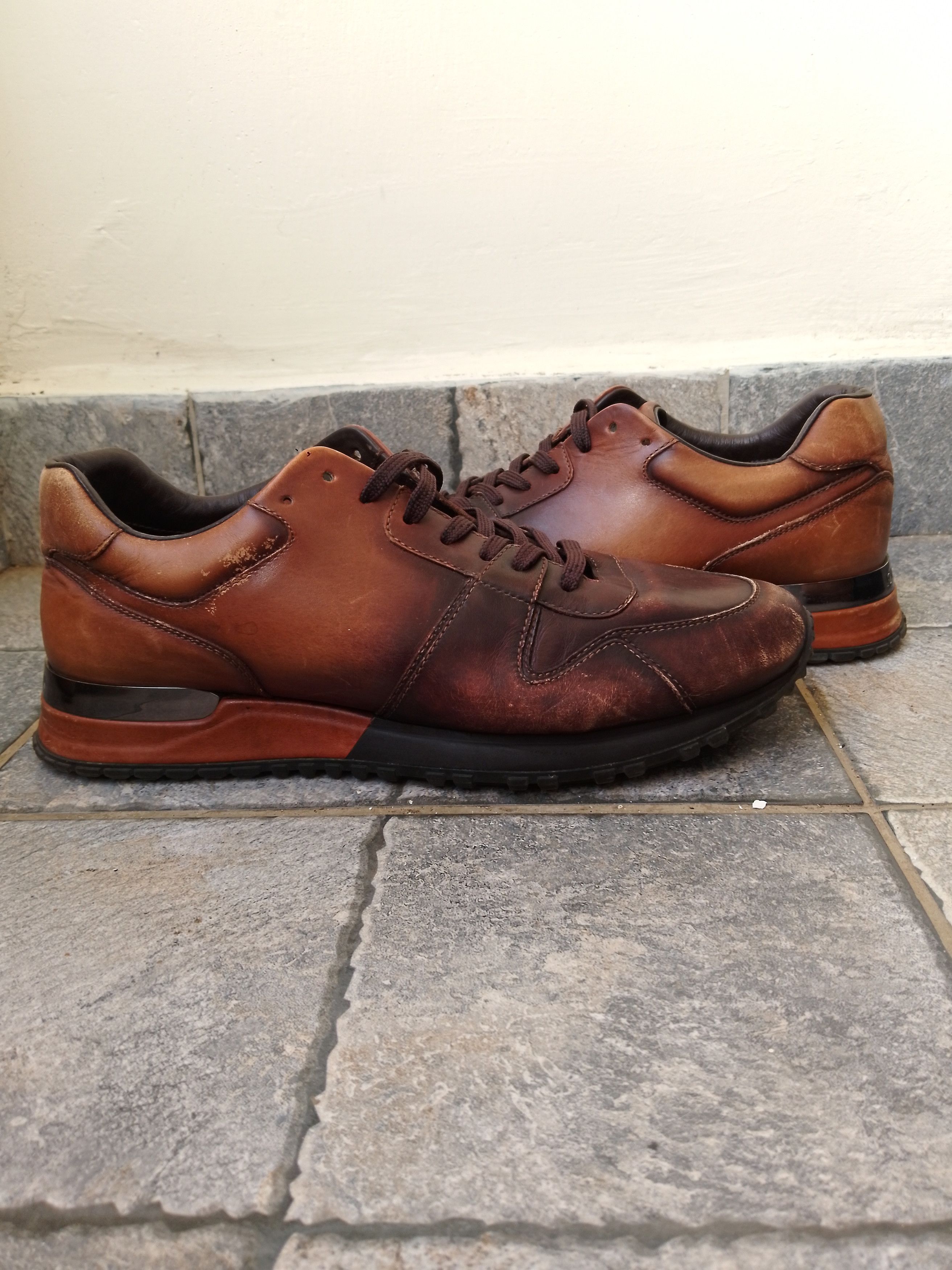 Louis Vuitton Run Away leather low trainers Size US 6 / EU 39 - 16 Thumbnail