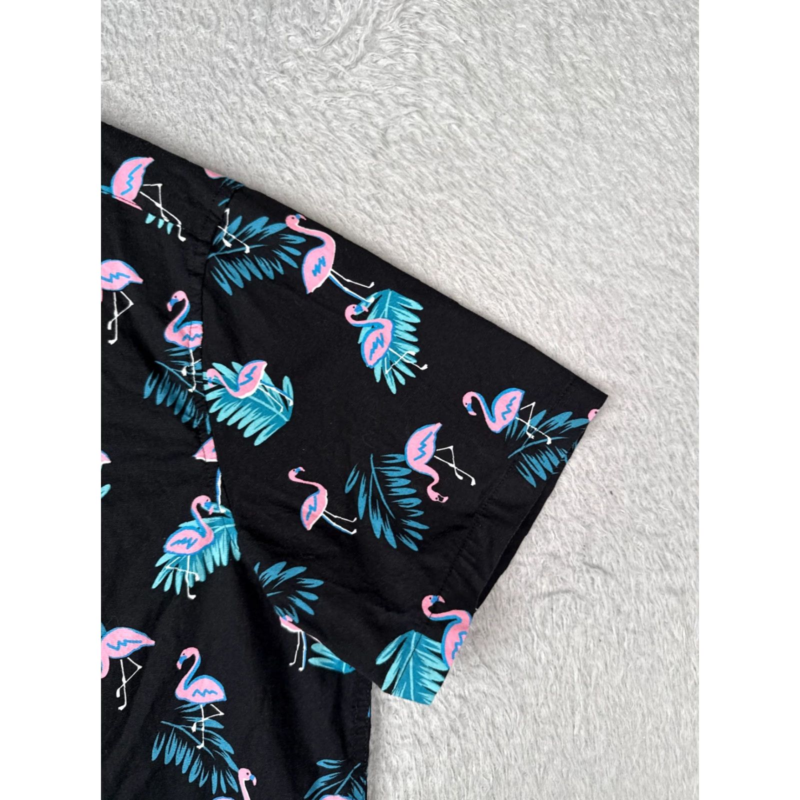 Vintage No Boundaries Shirt Men XL Black Aloha Hawaiian Vacation Beach Floral Resort 90s? Size US XL / EU 56 / 4 - 2 Thumbnail