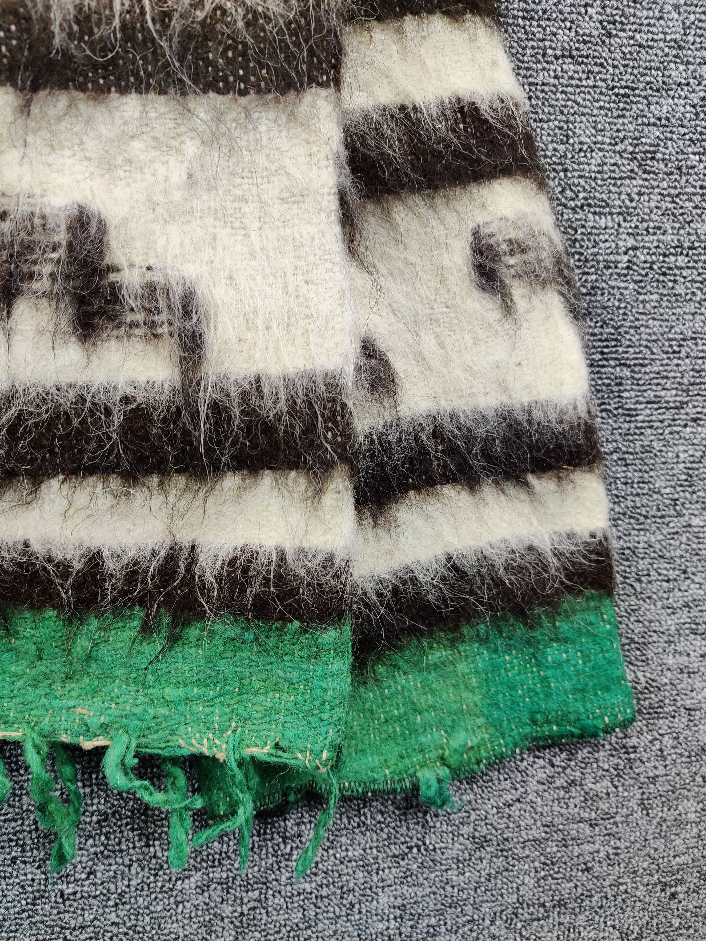 Japanese Brand Vintage Unbrand Wool Mohair Jacket Nice Design Size US L / EU 52-54 / 3 - 3 Thumbnail