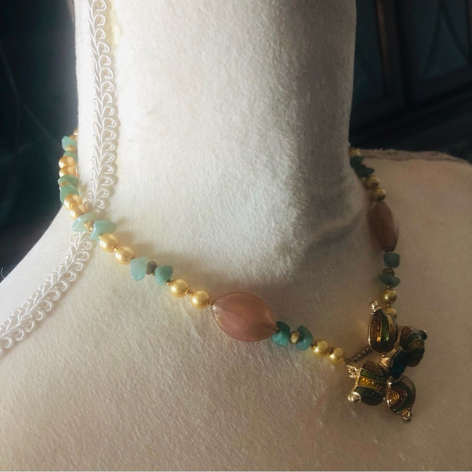 Handmade Handcrafted repurpose elegant stone enamel Pearl necklace Size ONE SIZE - 3 Thumbnail