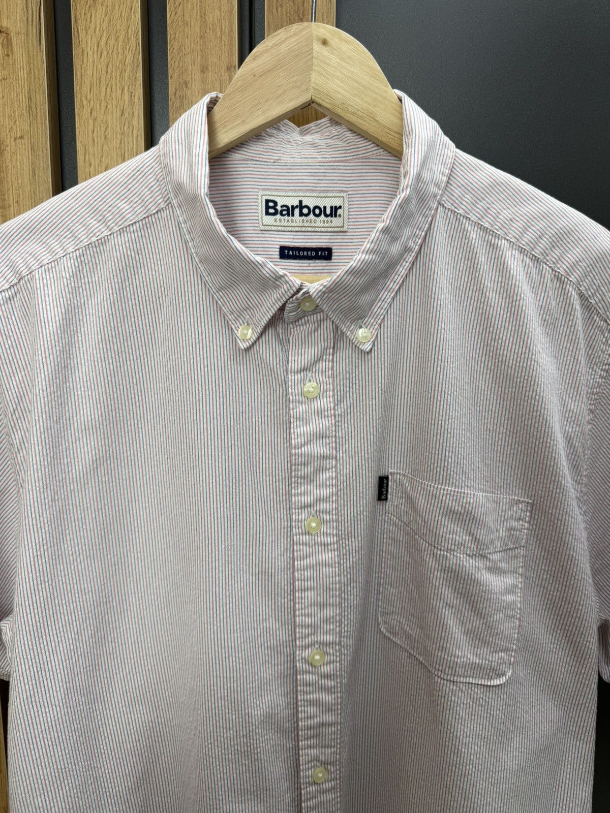 Barbour Barbour Men’s Seersucker Tailored Fit Short Sleeve Shirt Size US L / EU 52-54 / 3 - 2 Thumbnail