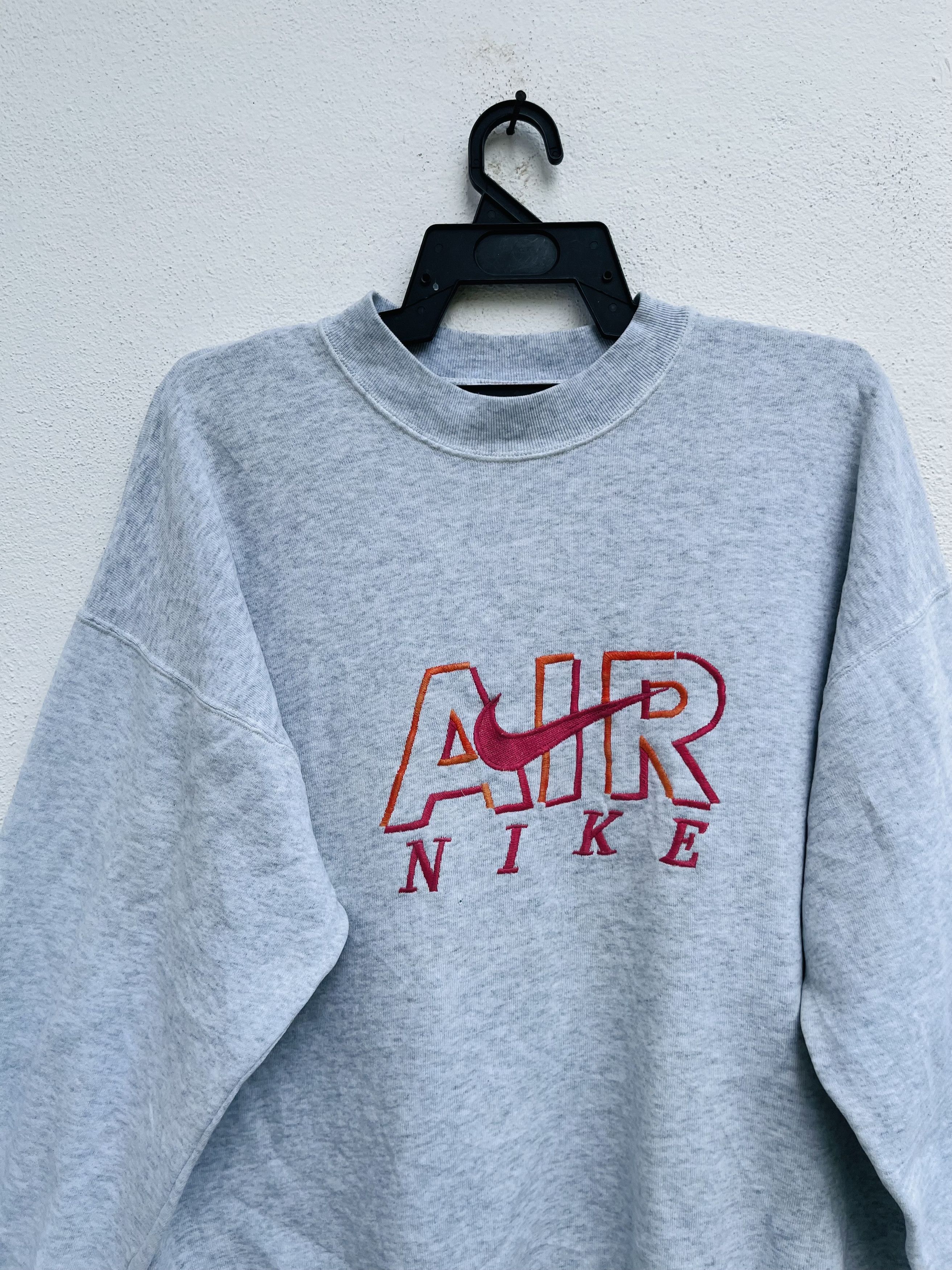 Nike × Vintage Vintage Nike 90s Hip Hop Streetwear Sweatshirt Size US L / EU 52-54 / 3 - 3 Thumbnail