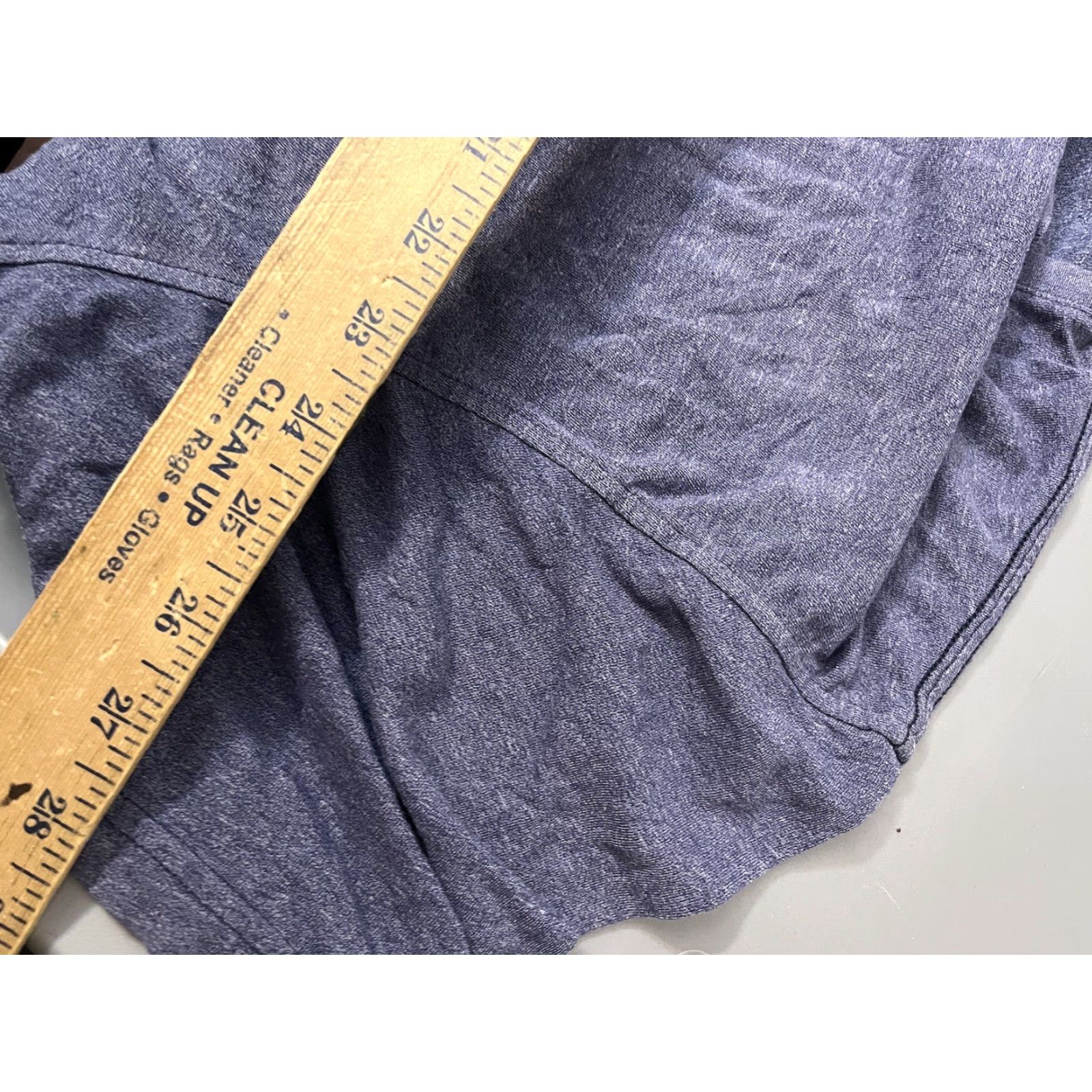 Under Armour VINTAGE Under Armour T-Shirt Men’s XL Short Sleeve Crew Neck Blue Graphic Logo Sports Size US XL / EU 56 / 4 - 5 Thumbnail