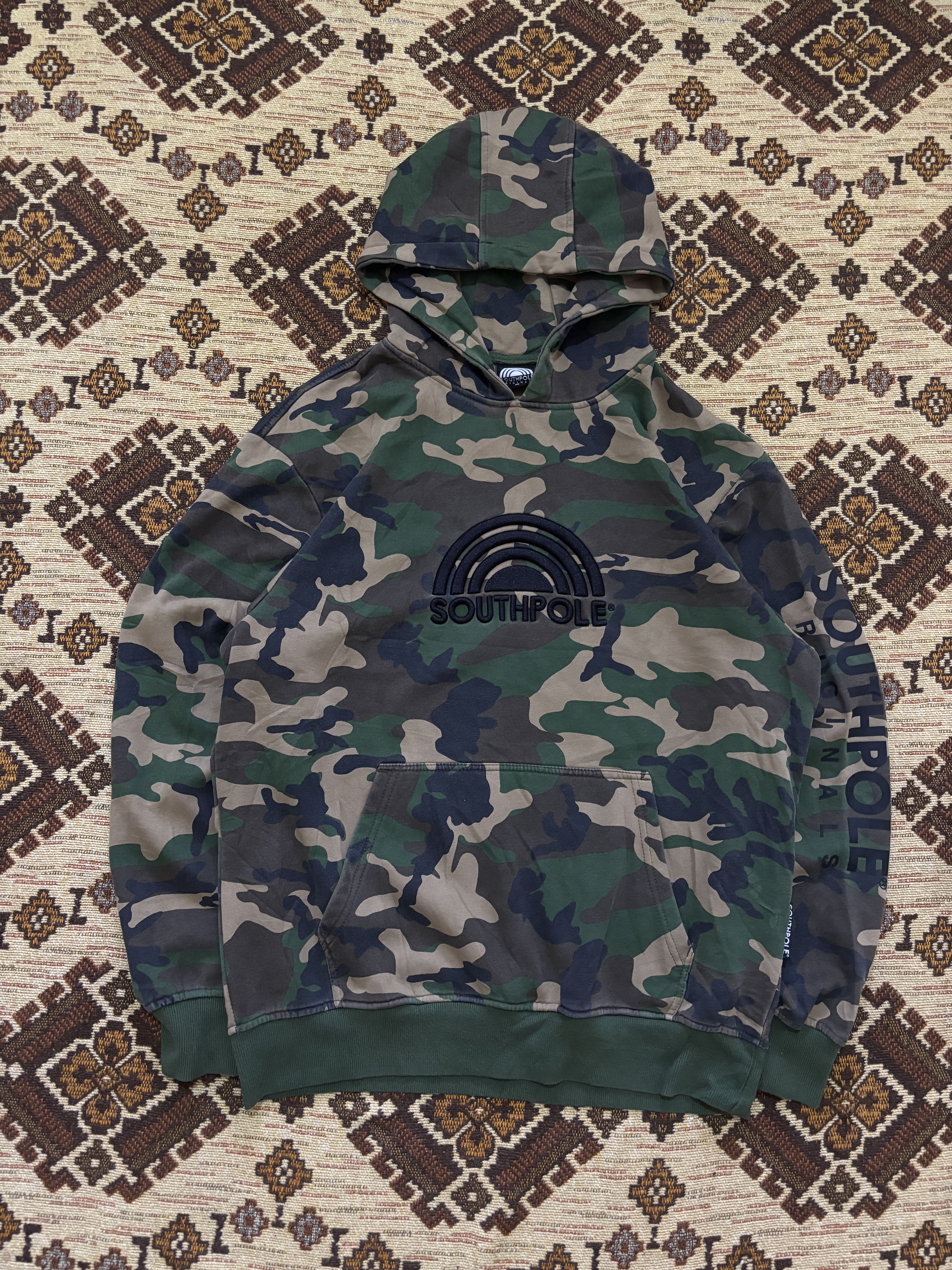 Southpole Southpole Hoodie with 3D Embo Size M Size US M / EU 48-50 / 2 - 1 Thumbnail