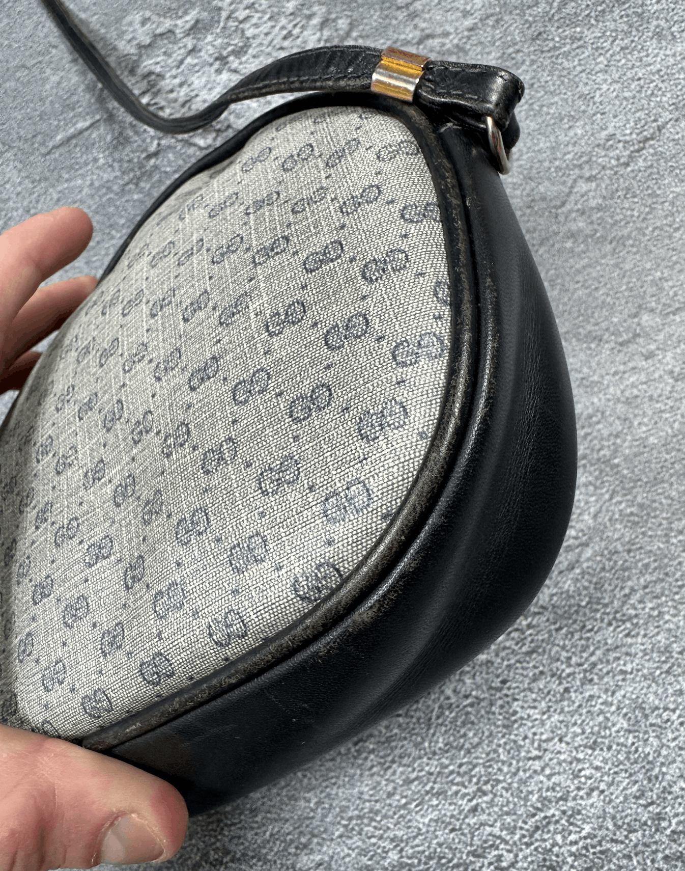 Gucci Gucci Leather Crossbody Bag 1990s Y2K Size OS Size ONE SIZE - 5 Thumbnail