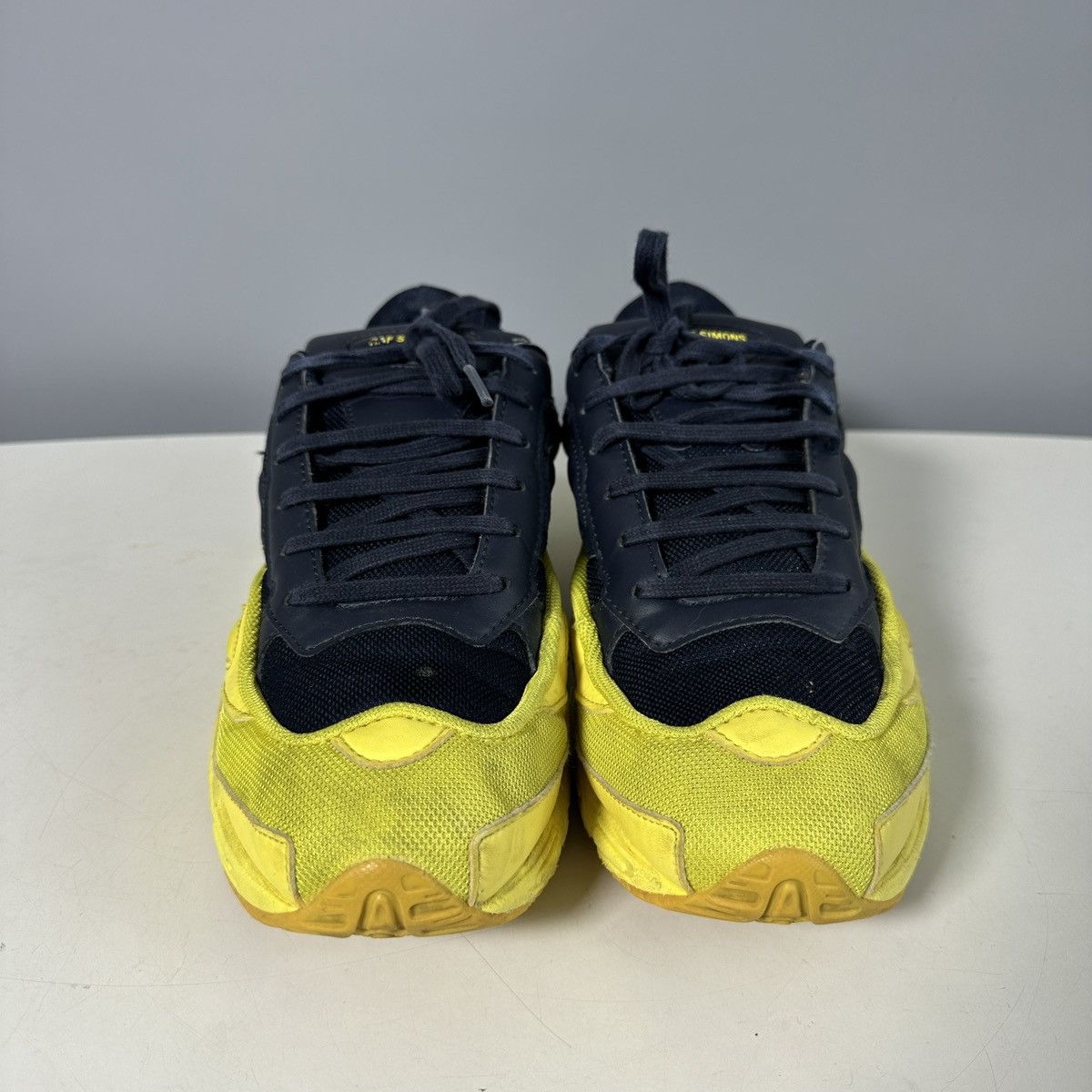 Adidas × Raf Simons × Raf by Raf Simons adidas ozweego raf simons Bright Yellow Night Navy Size US 9.5 / EU 42-43 - 4 Thumbnail