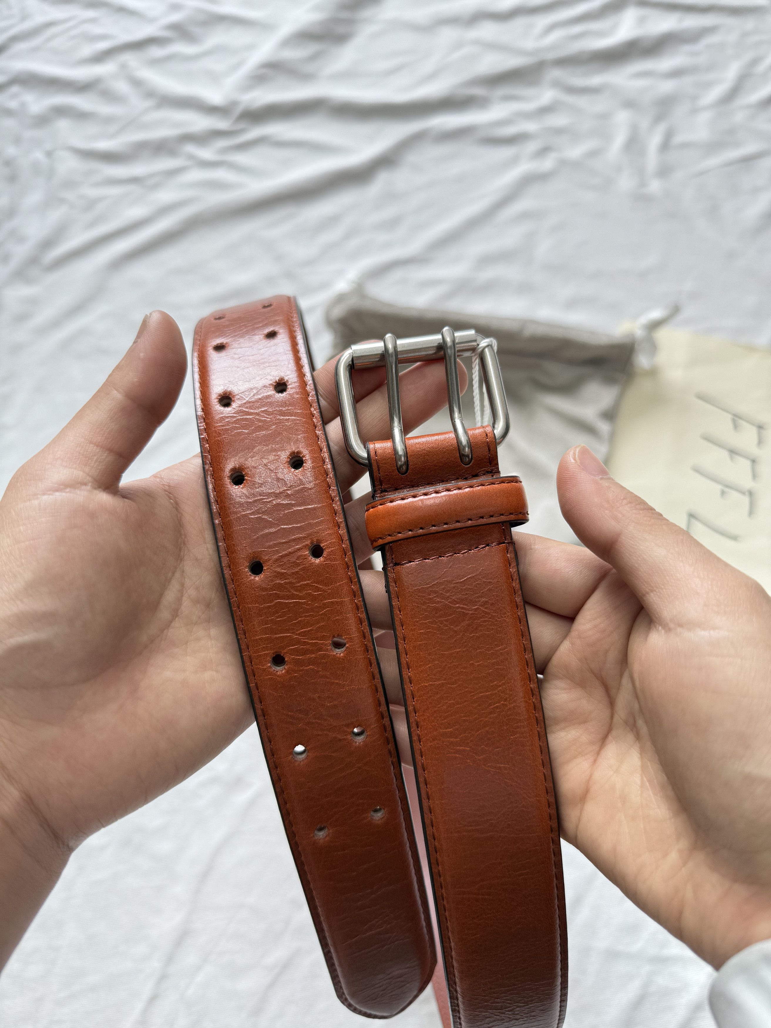 小物 vujade rell two prong belt nappa leather RELL TWO PRONG BELT IN CRINKLE LEATHER | Why are you here?