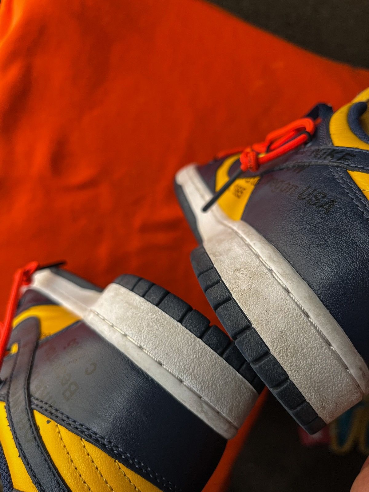 Off-White OFF WHITE “UNIVERSITY GOLD” DUNK Size US 11 / EU 44 - 7 Thumbnail