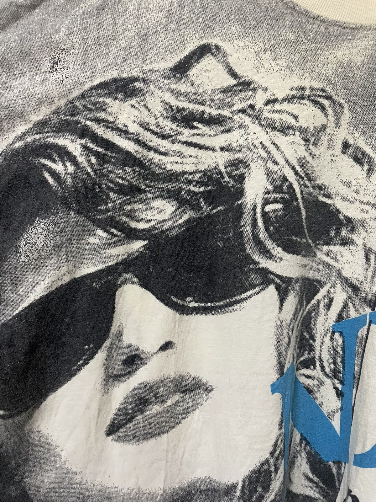 Vintage Vintage NX All Over Print Graphic Tee Art Poster Y2K XL Size US XL / EU 56 / 4 - 5 Thumbnail